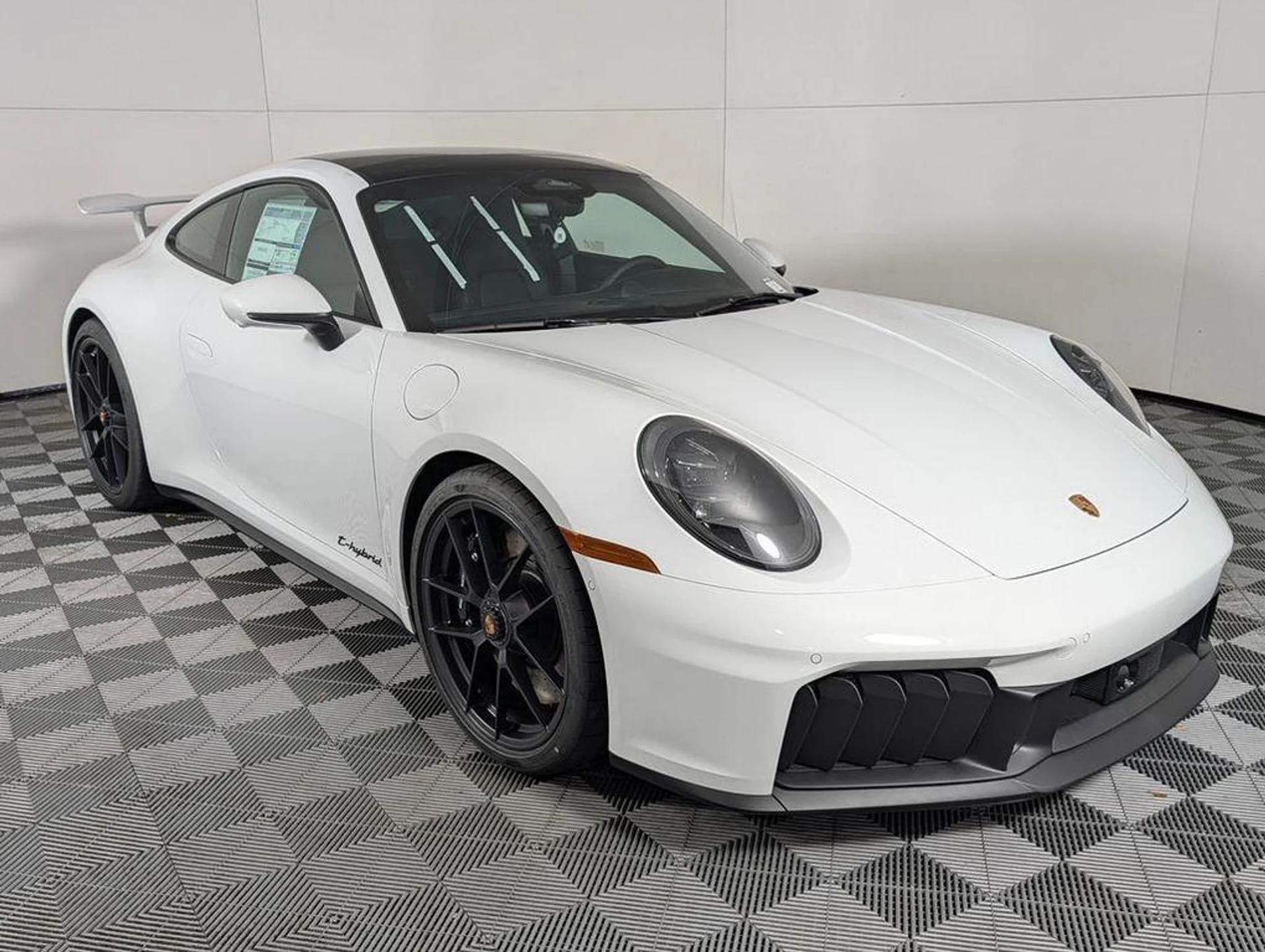 mph008_1125728393_K7_BW_Rb_WAHD_Vz_R_Ns_M2rab_APWH_2m0_511167faab