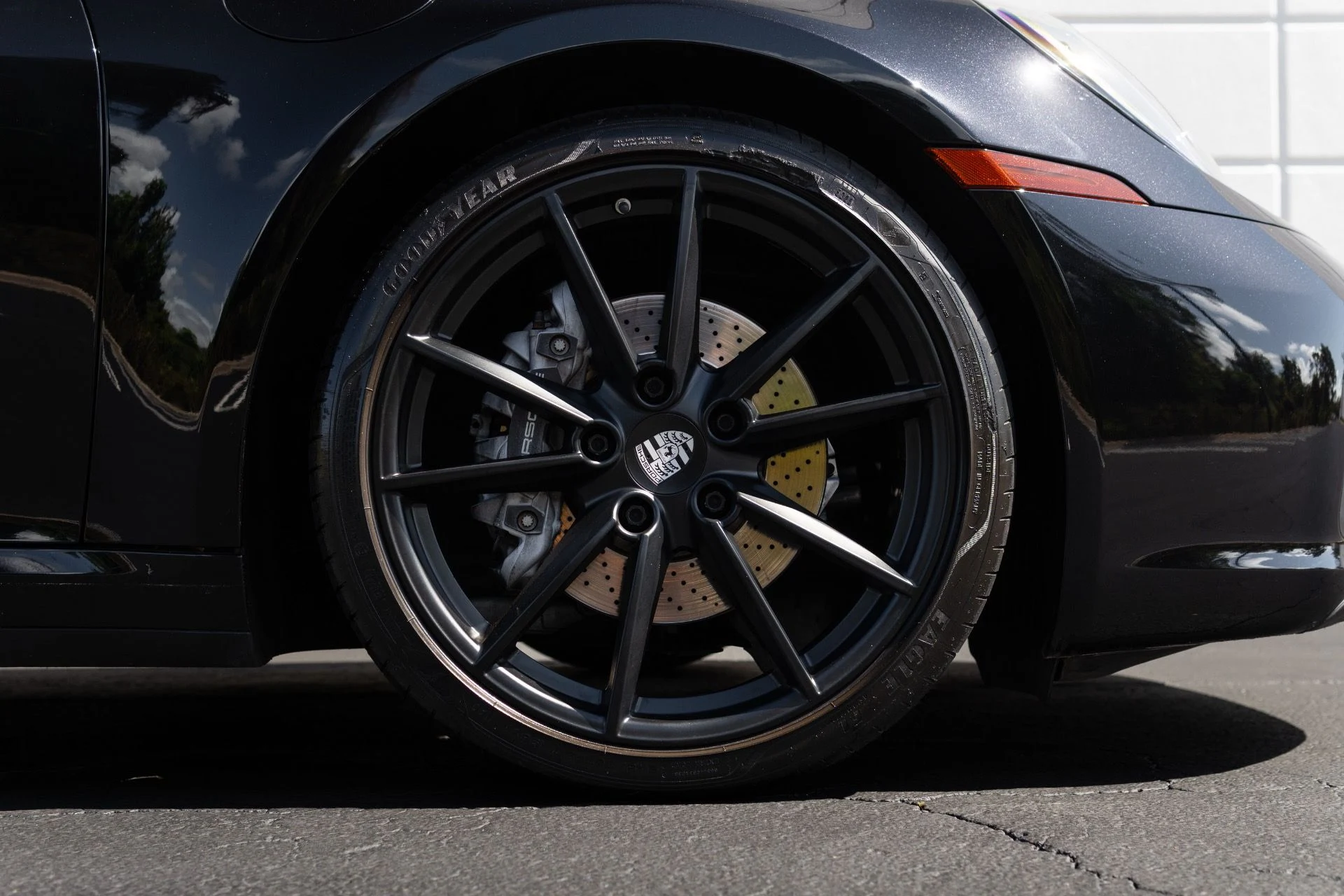 mph008_112864874_Used_2021_Porsche_911_Carrera_1772596654_679ee9791d