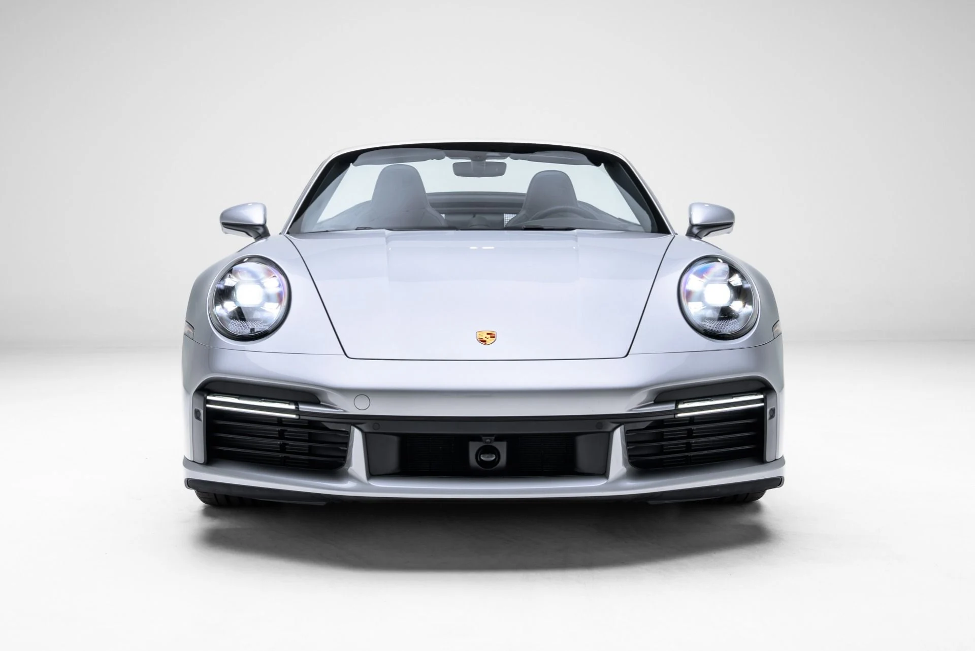 mph008_1132873568_Used_2025_Porsche_911_Turbo_S_1772494220_ce98b89f5d