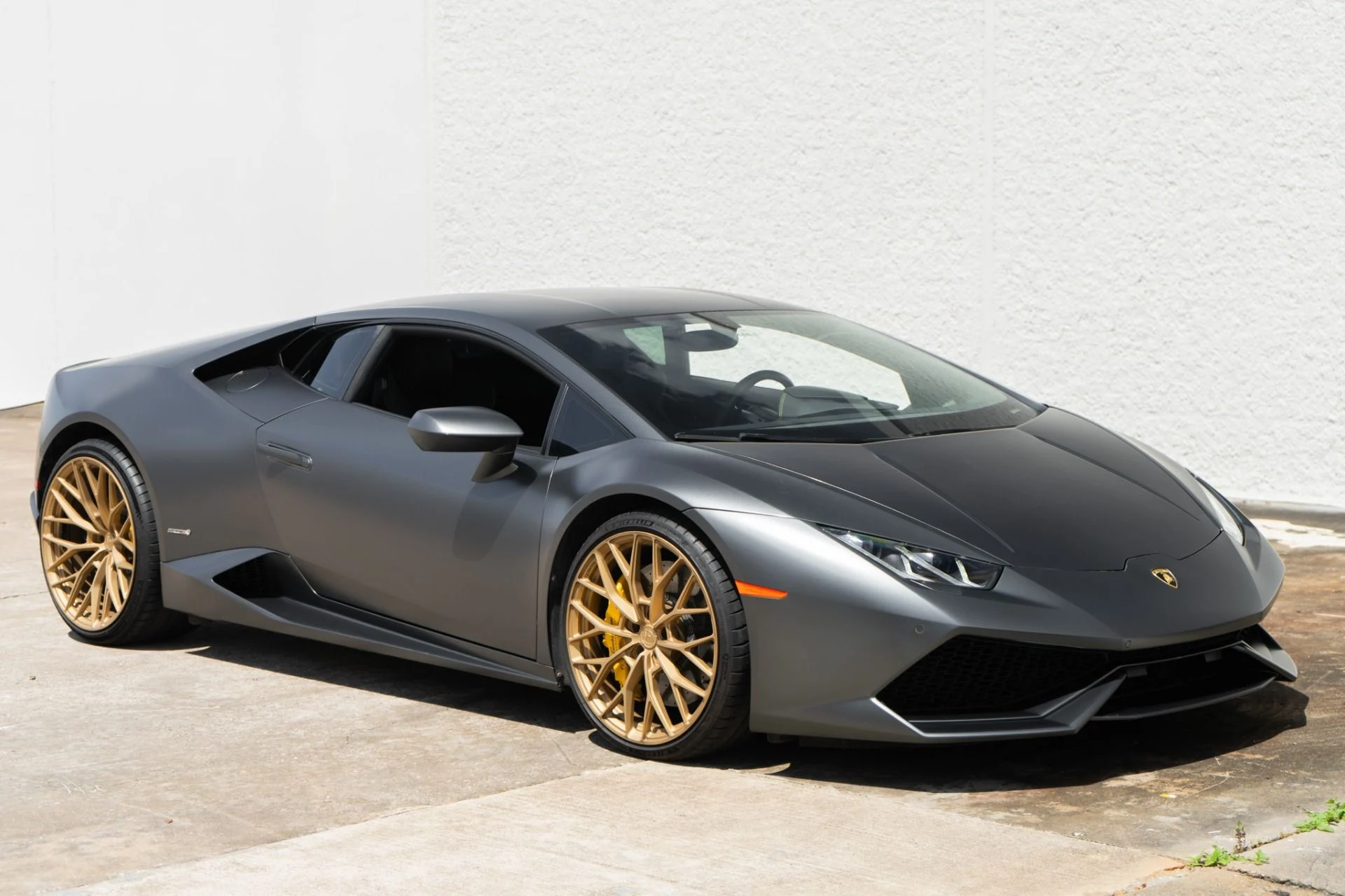 mph008_1133355068_Used_2015_Lamborghini_Huracan_LP_610_4_1779833473_54fa3fc5f3