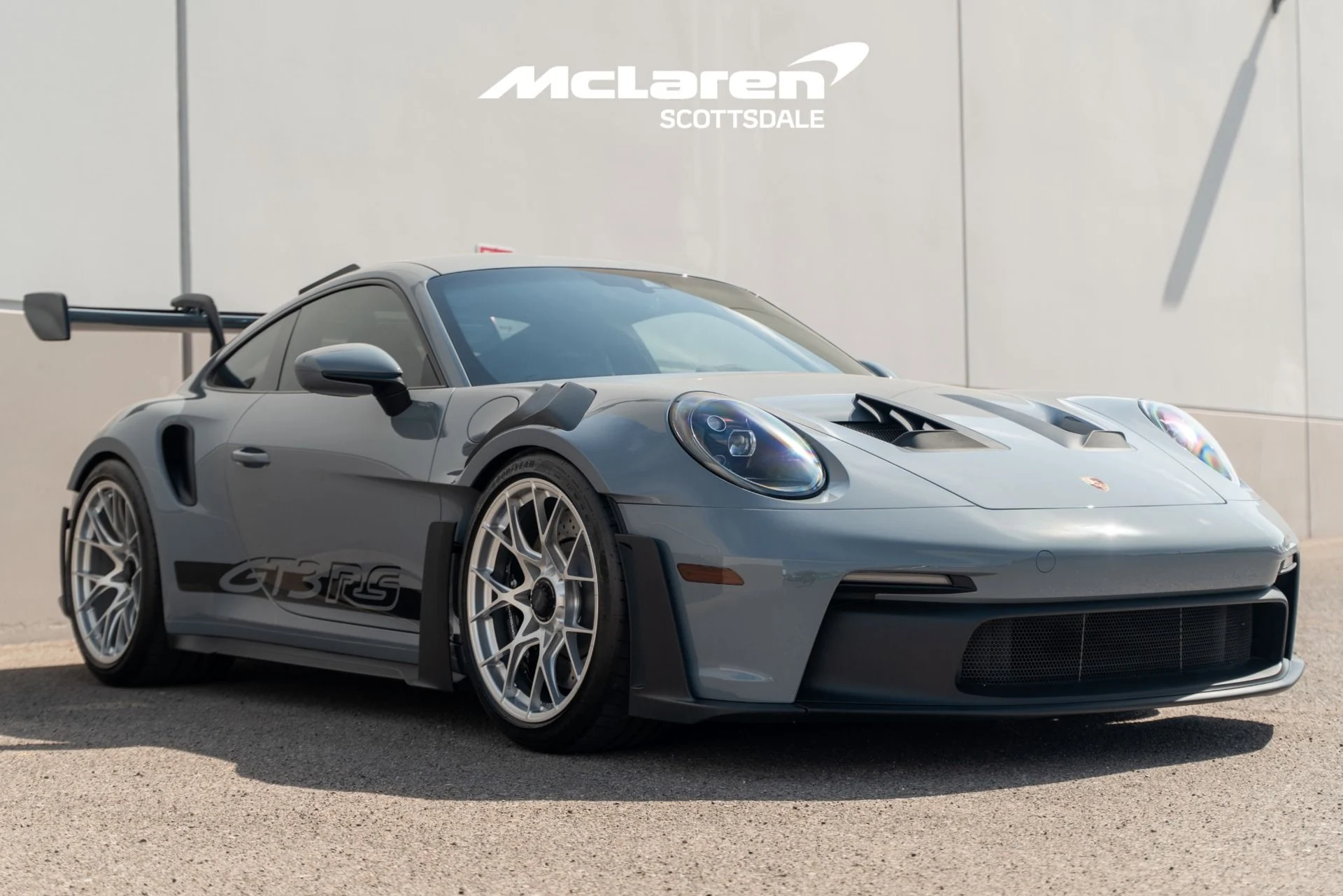 mph008_1133390888_Used_2023_PORSCHE_911_GT_3_RS_1755385403_49efc16072