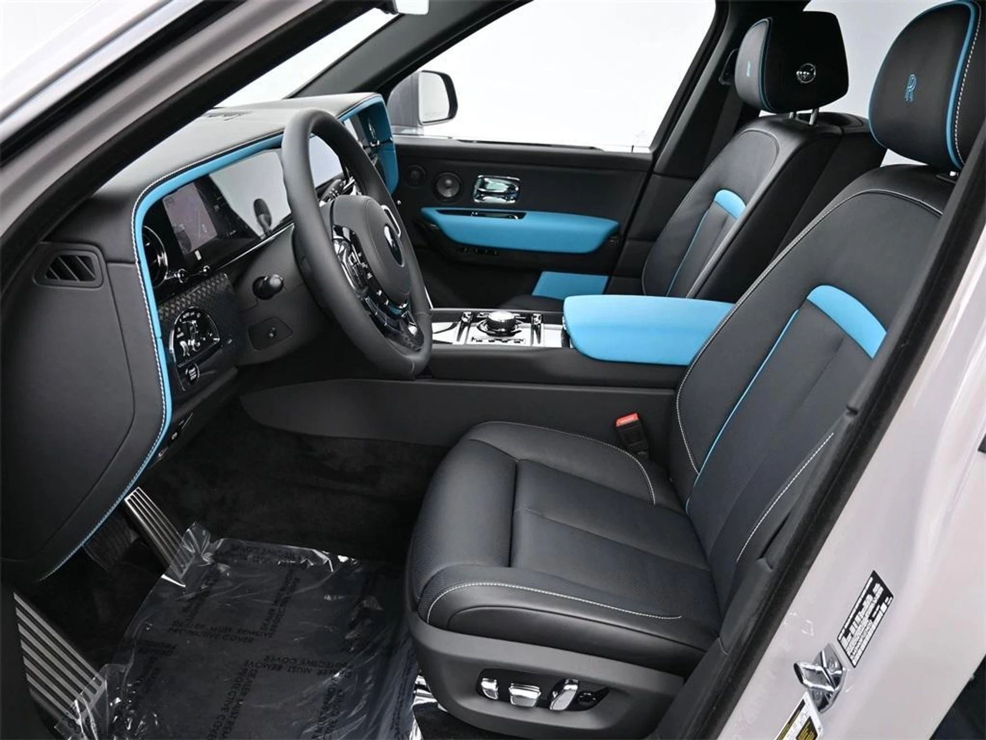 mph008_1141571215_C3v_r_Fa_FA_93_E_Ji_XGGA_Ne_Arr4_D_Ms_8782169dc8