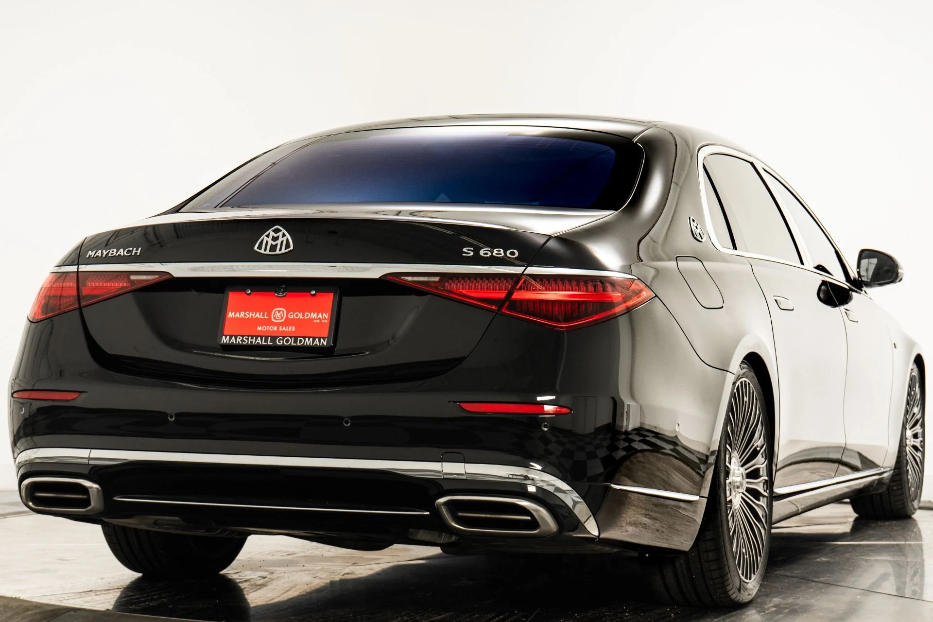 mph008_1150061408_Used_2023_Mercedes_Benz_Mercedes_Maybach_S_680_Executive_Rear_Seat_Package_V12_Power_Immense_Room_1759929527_1178a6abc0