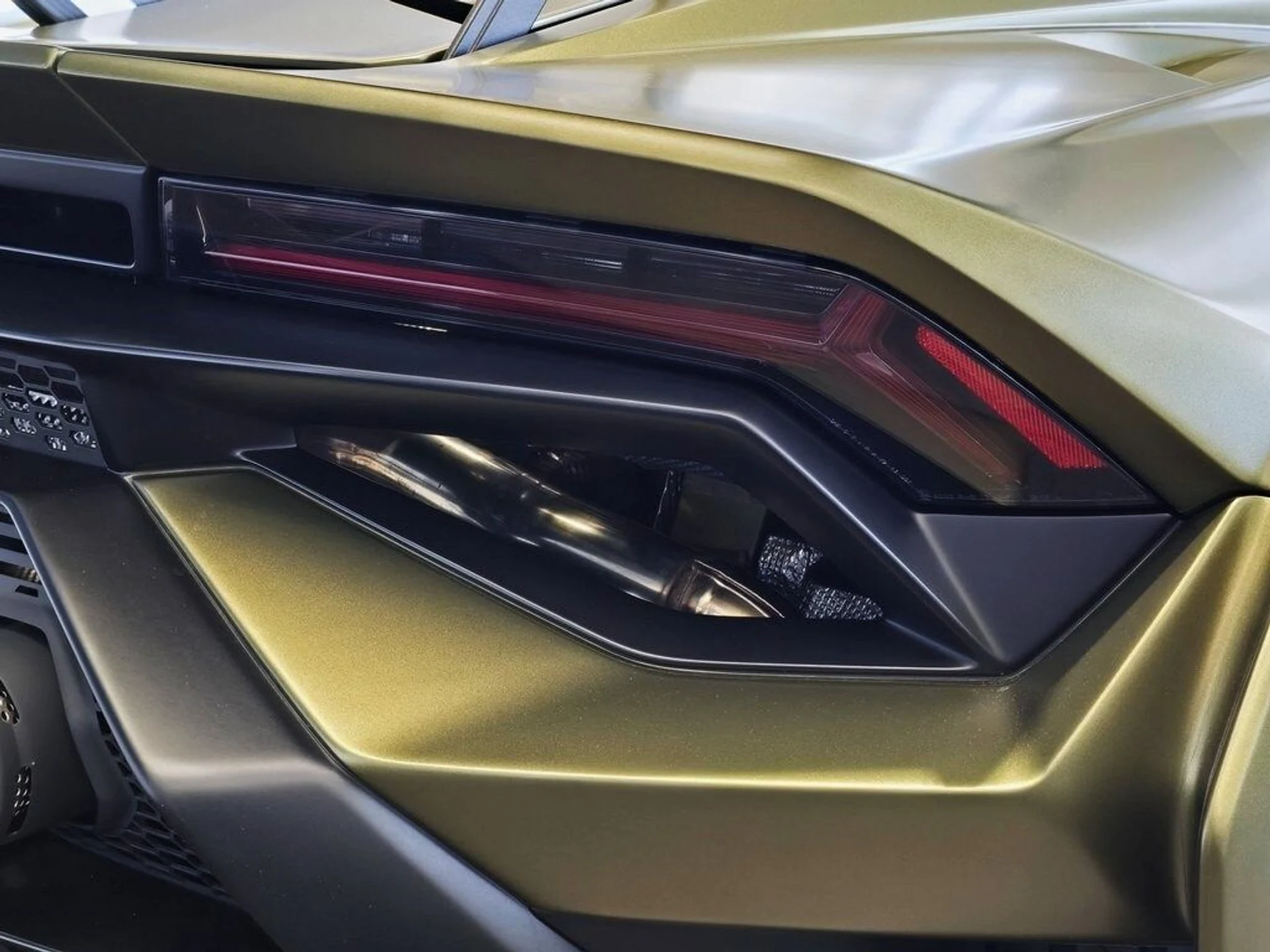 mph008_1150670243_ad7e6797d80ad8ec9a7a4f7317e1cc81x_b46c373a0a