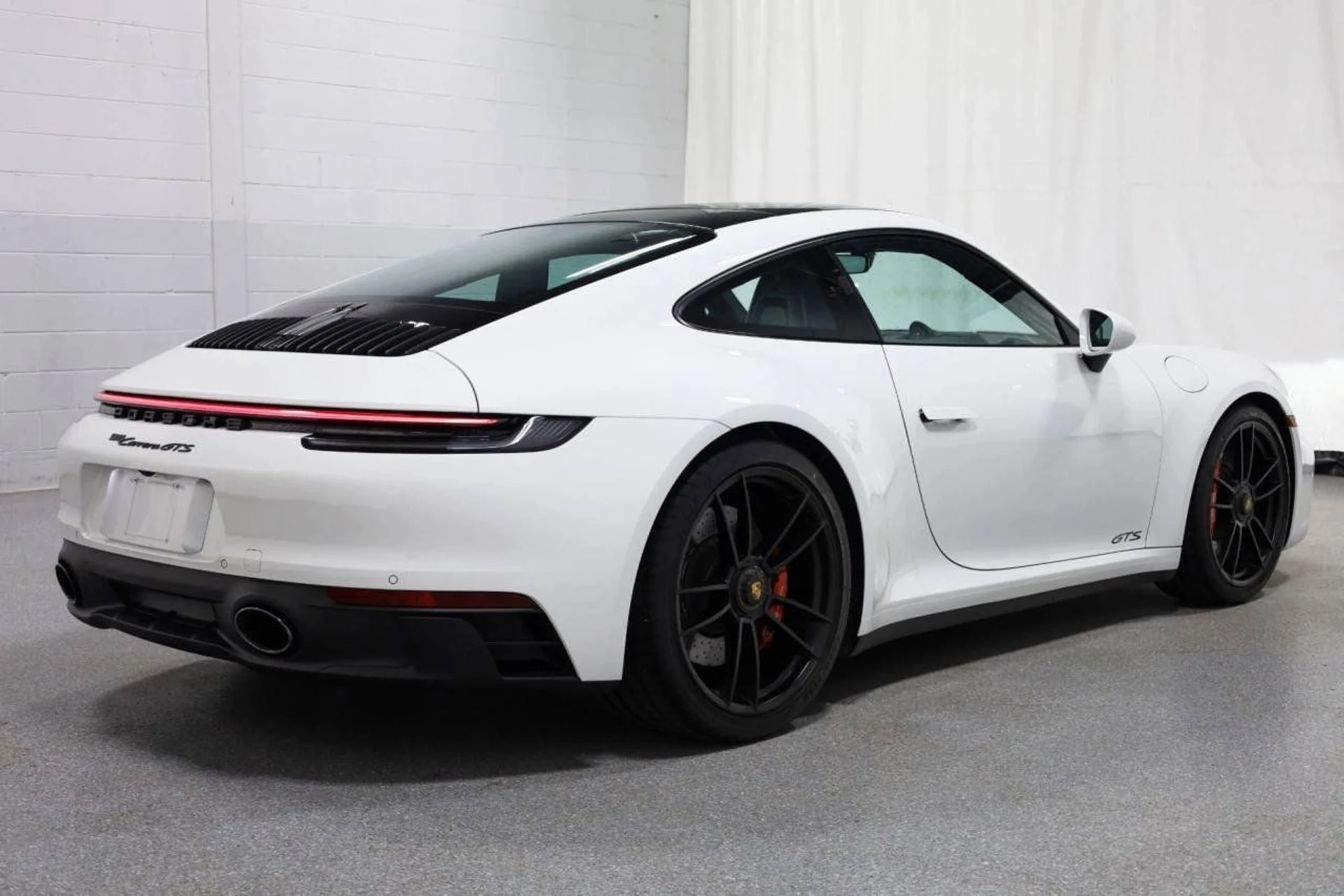 mph008_1154549905_39c533dee728af878e8a7f099a1ce975_24b21db4ed