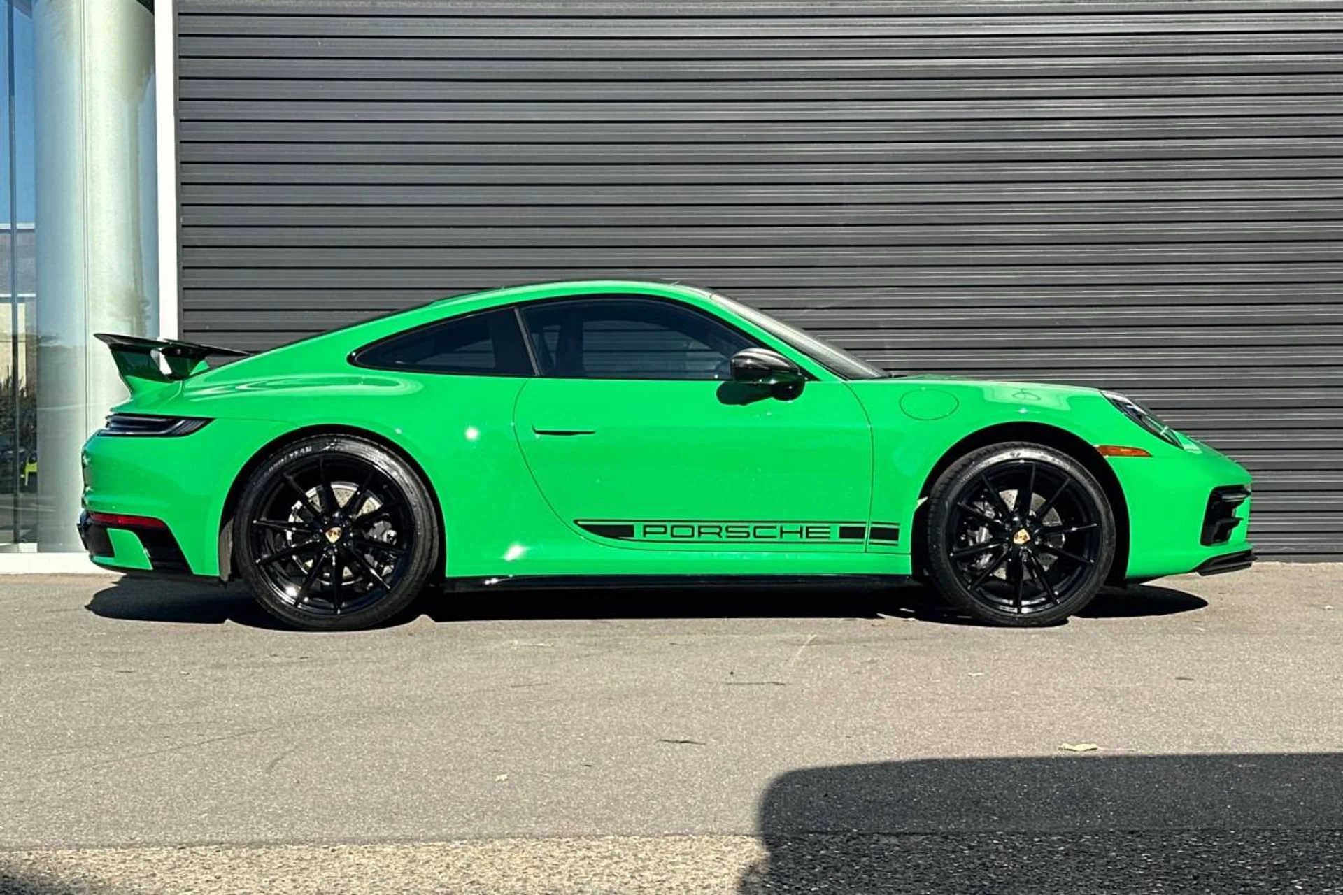 mph008_1162621128_1280_44f7cca729