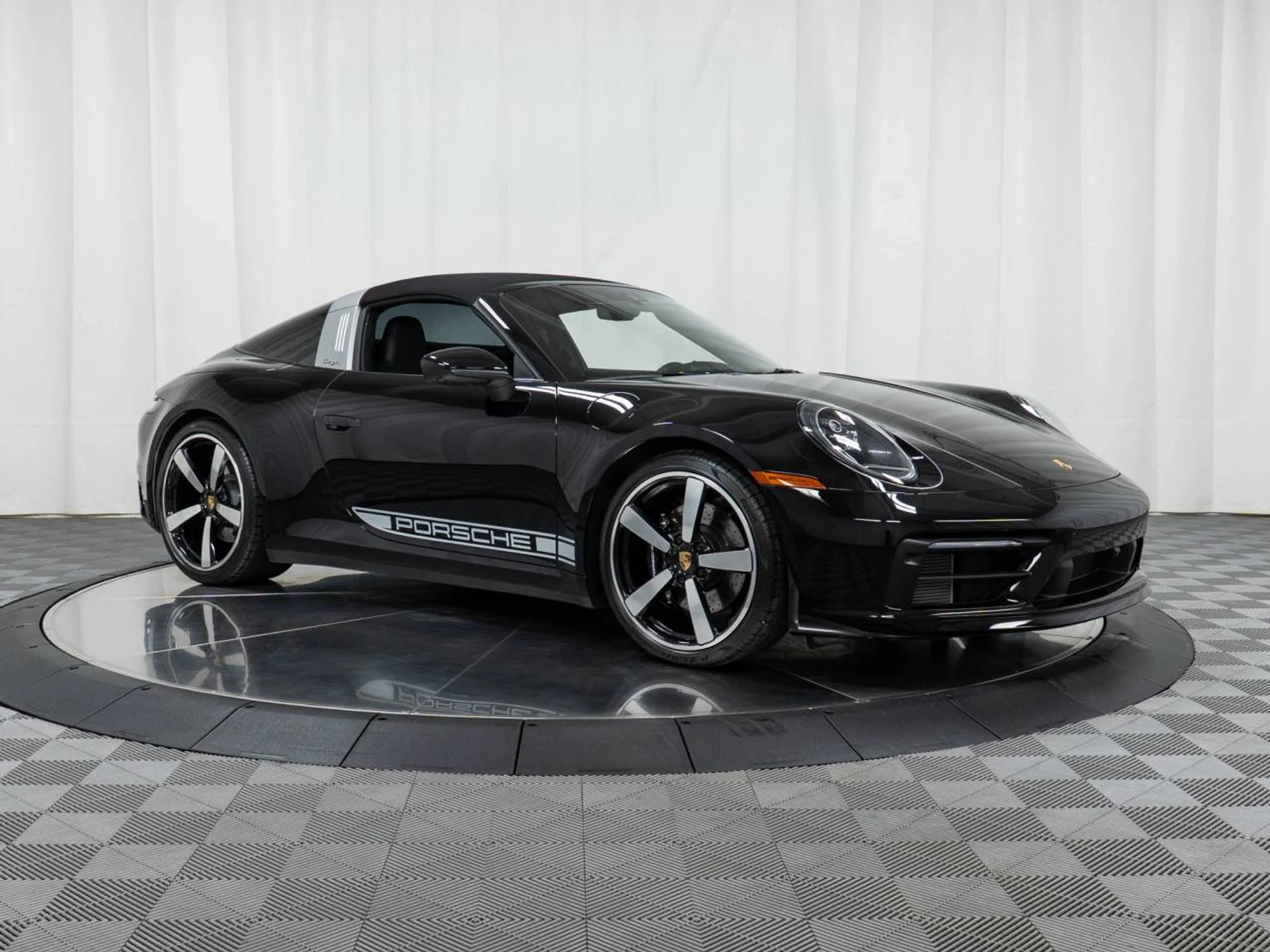 mph008_1169866530_1280_fe3f5c4bdd