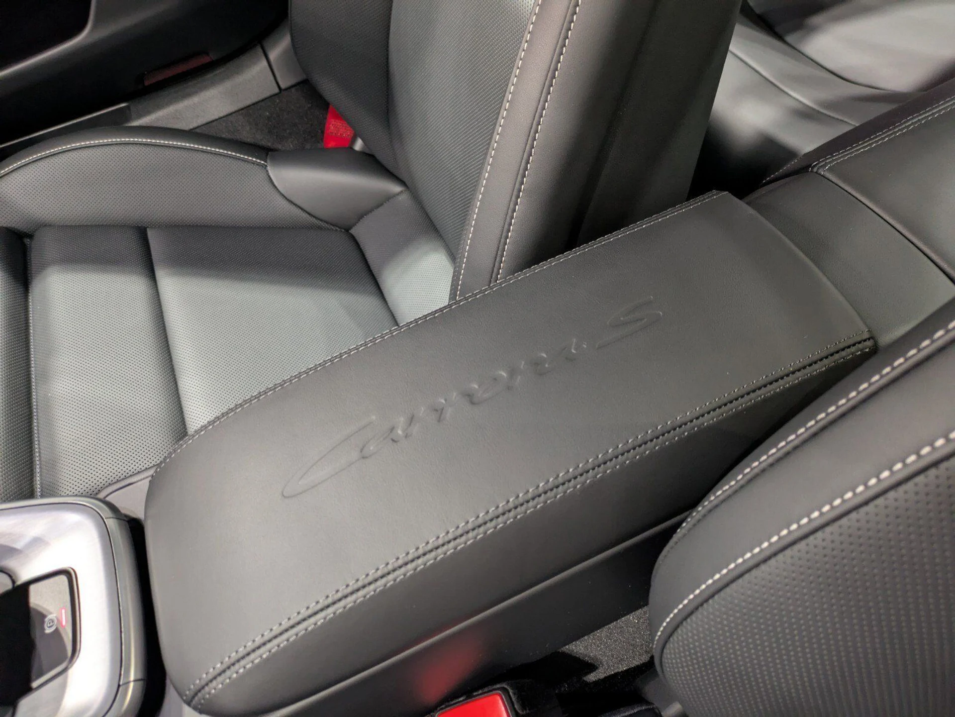 mph008_1170374758_d61e0b104035fa8173276ac956e98a92_7896037d51