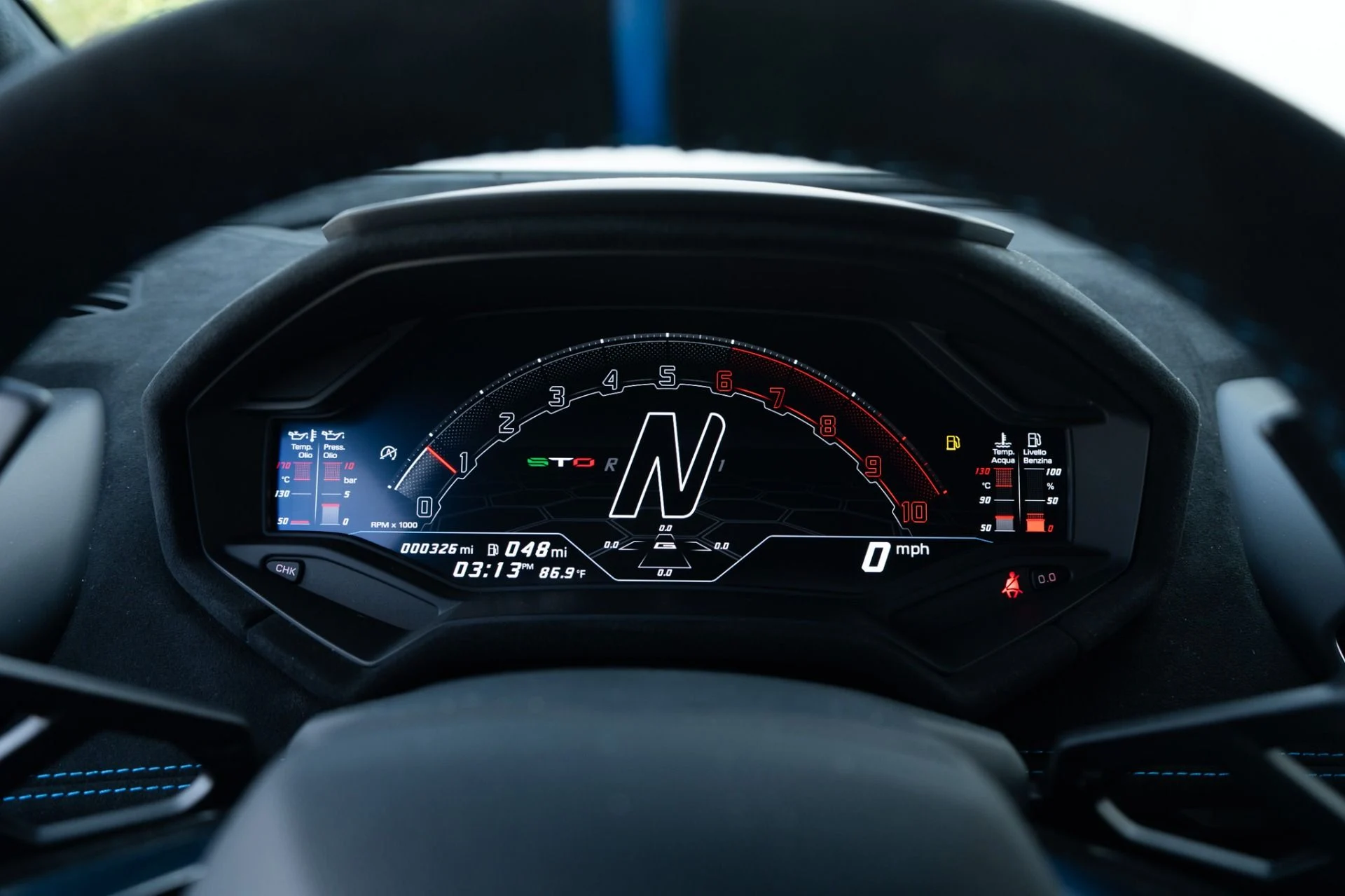 mph008_1172717752_Used_2023_Lamborghini_Huracan_STO_1760737861_0a76371586