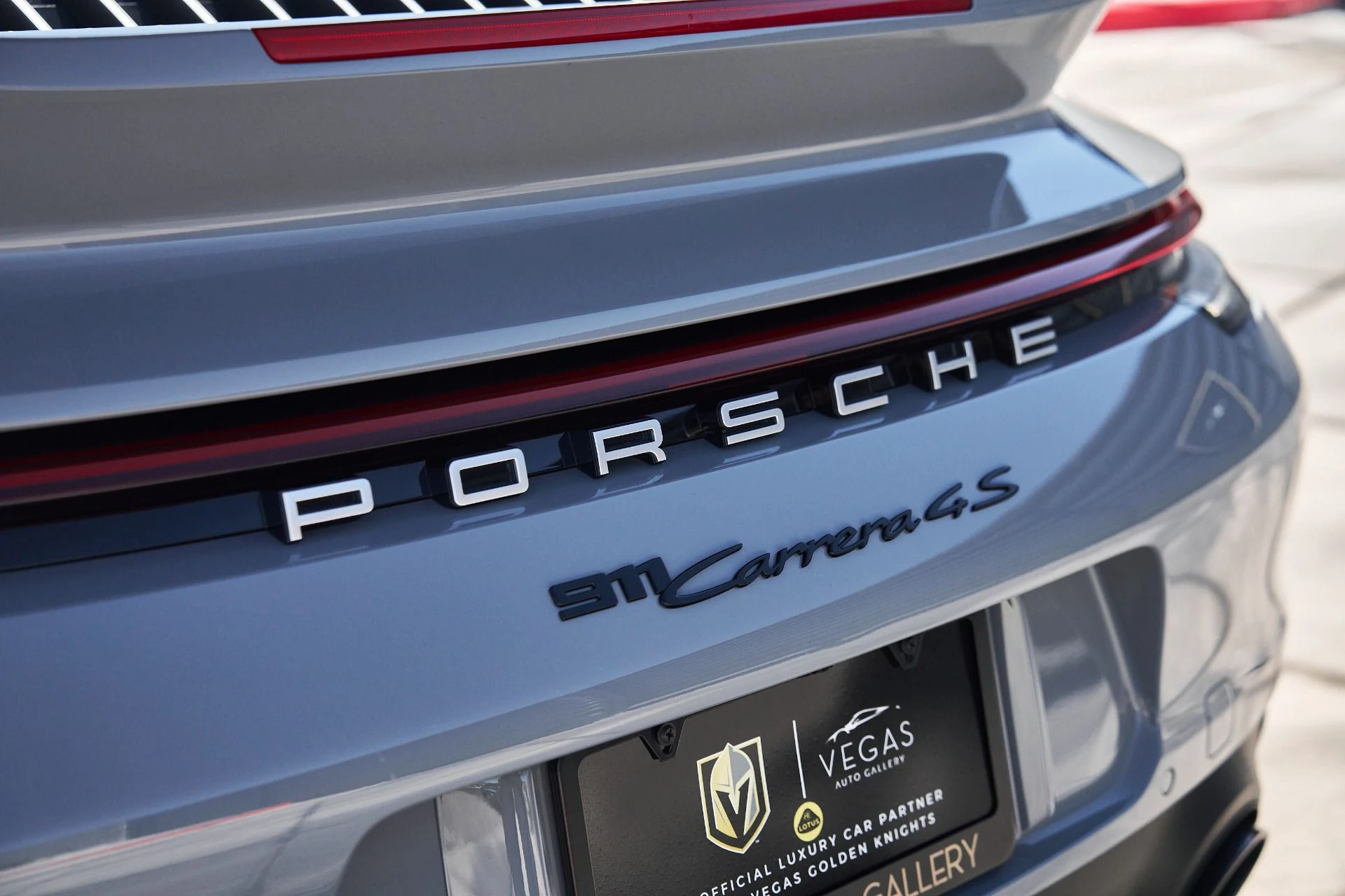 mph008_1172830003_Used_2024_Porsche_911_Carrera_4_S_1759617563_9a6f50018f