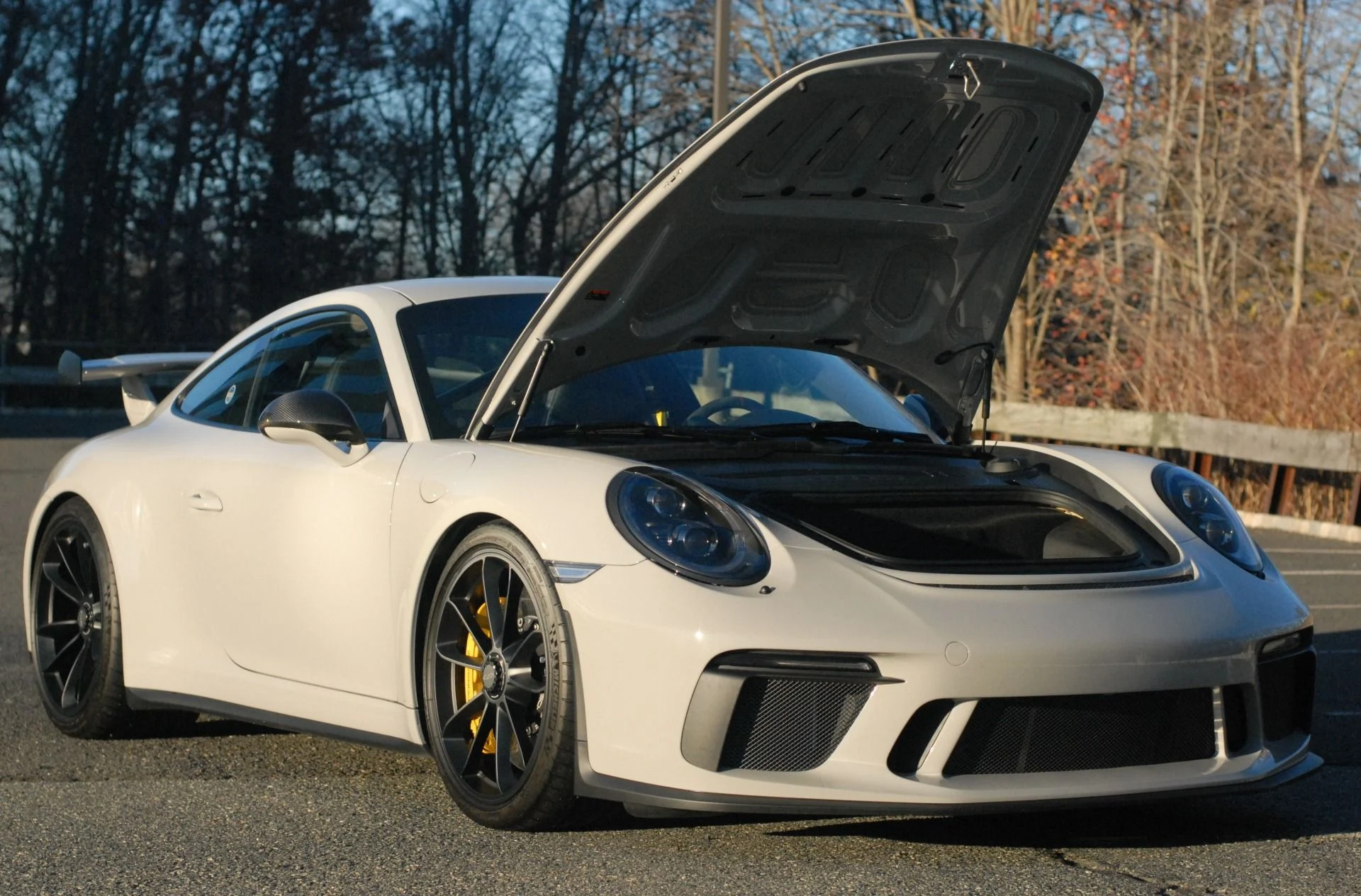 mph008_1178602804_Used_2018_Porsche_911_GT_3_1764615089_aafe5a7137