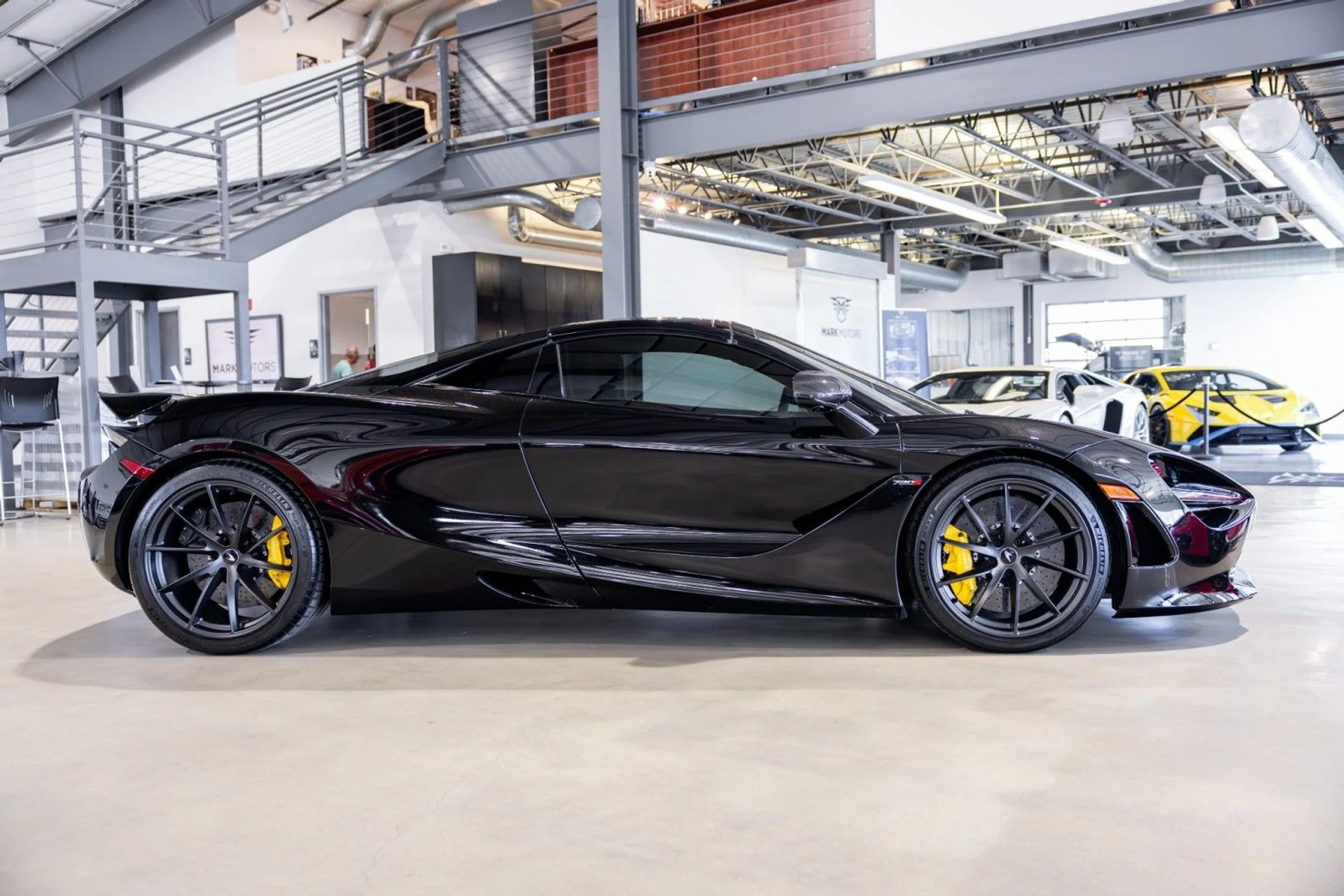 mph008_1185792662_LQ_31fb4d7055