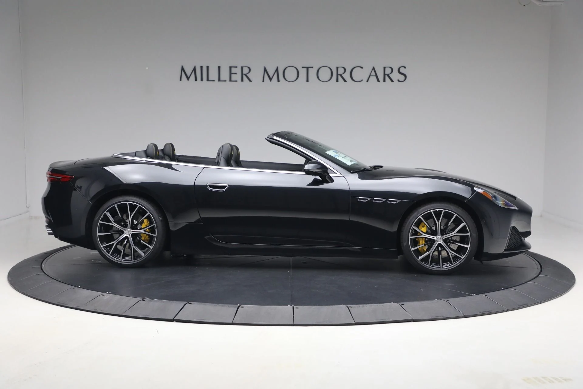 mph008_1187194565_New_2026_Maserati_Gran_Cabrio_1780523528_9ddf1e77c6