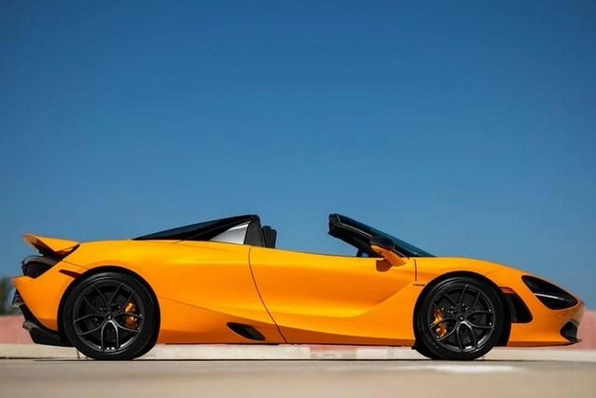 mph008_1187770672_Used_2019_MCLAREN_720_S_Spider_Performance_1620459161_d2bd0256ff