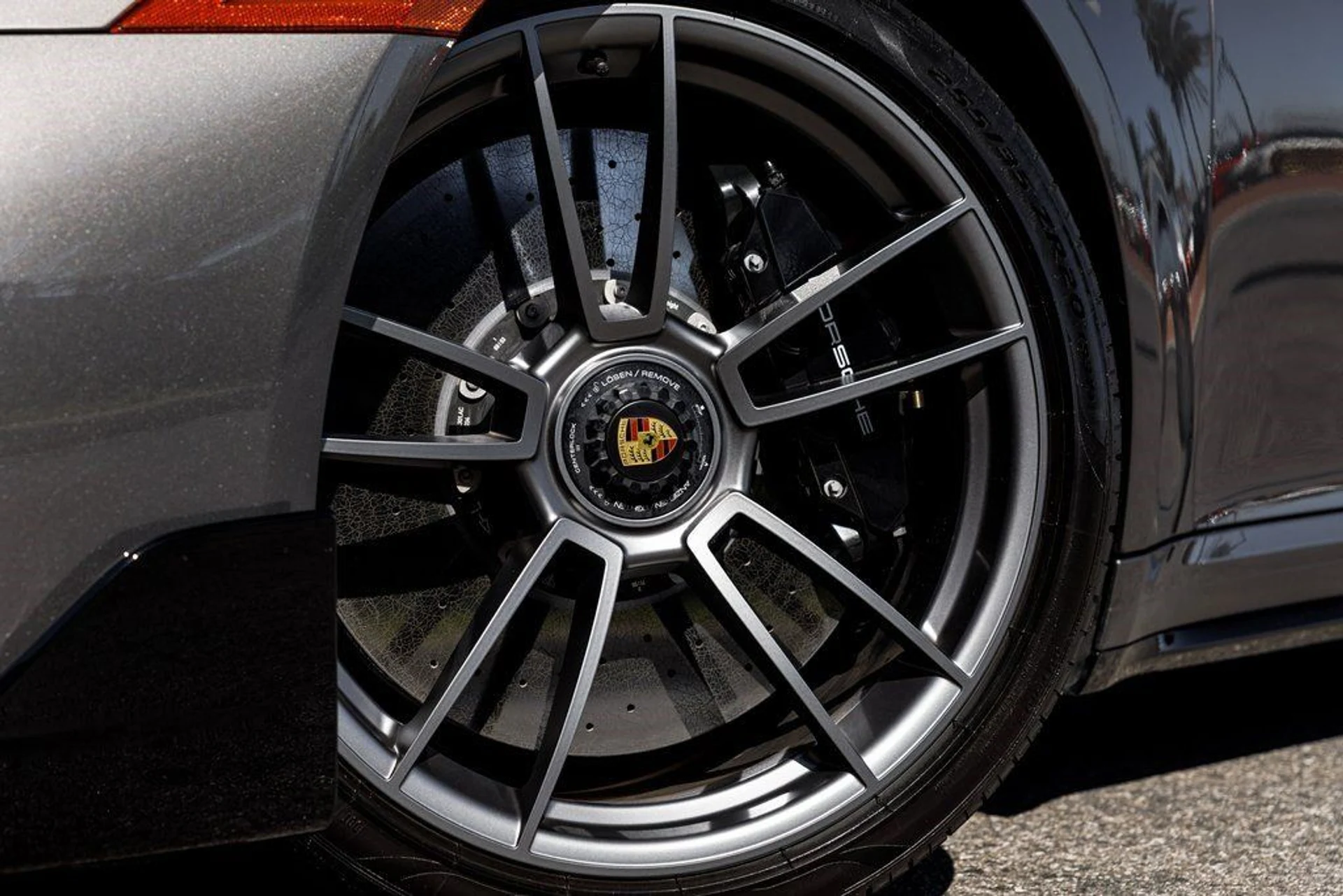 mph008_1189978811_b06f01a6333499577d498ef6be4eed61_e4ecba41d9