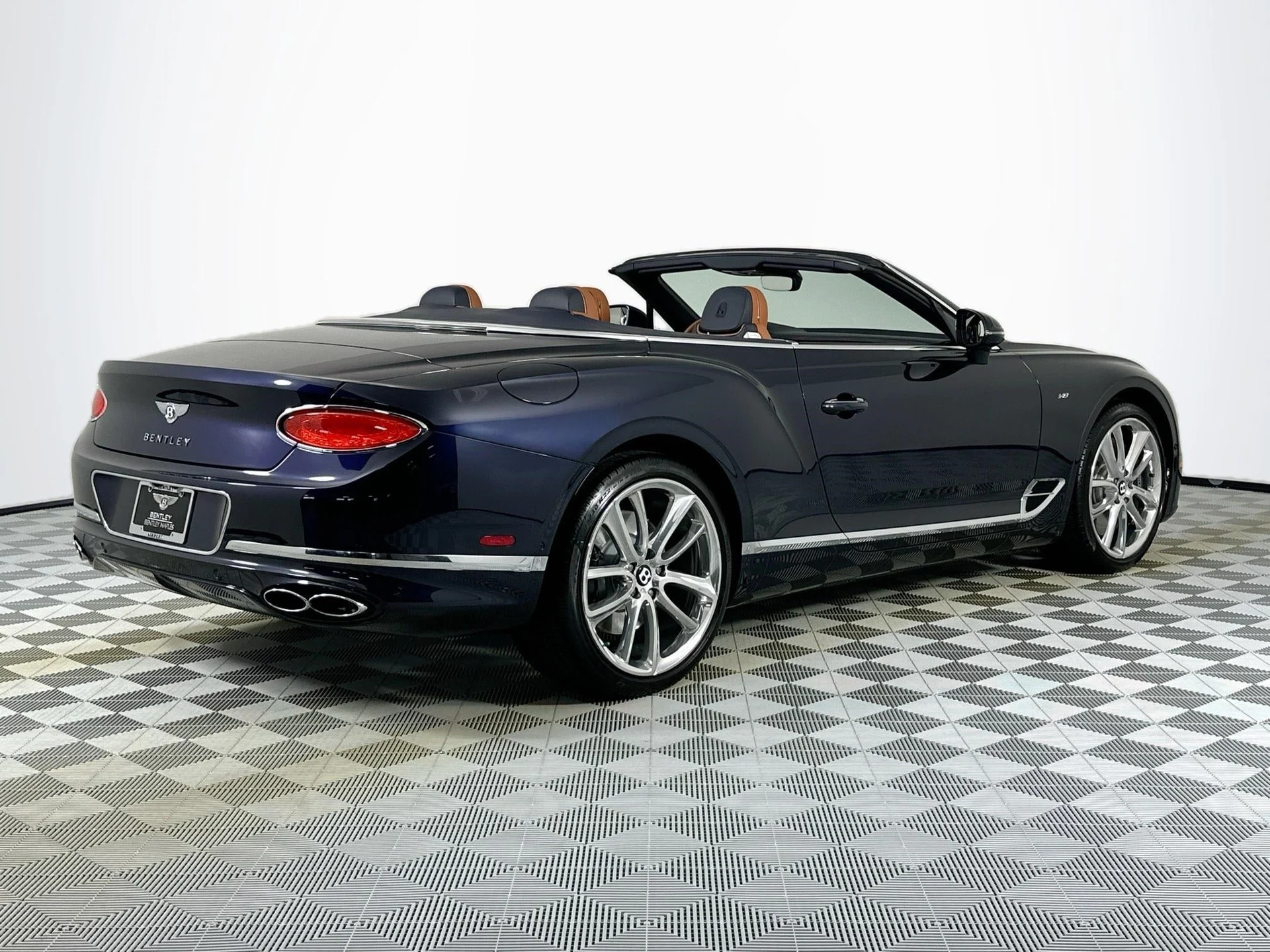 mph008_1200380660_9_5c88df9420