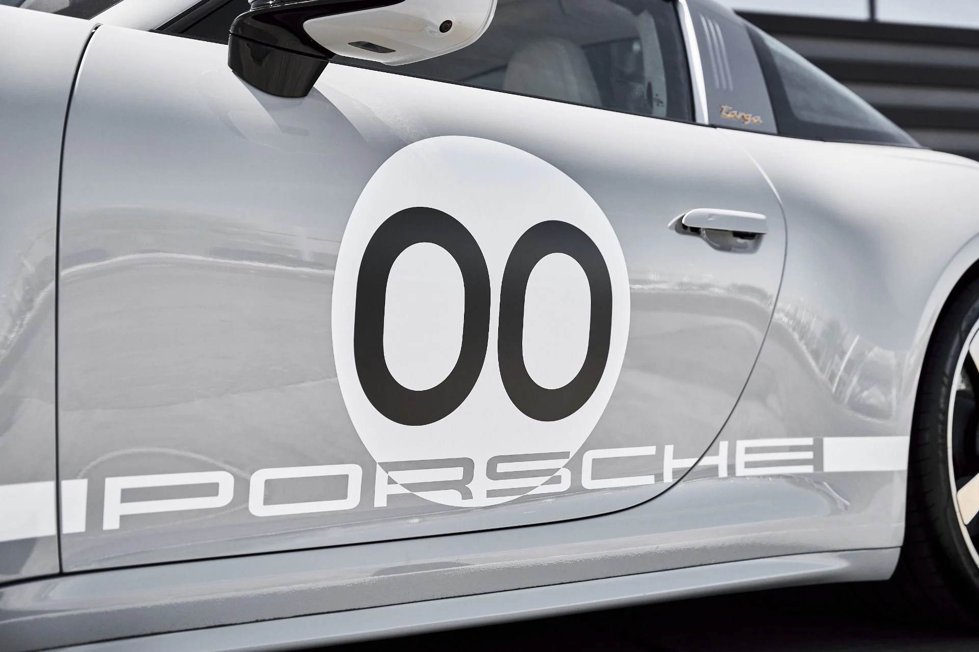 mph008_1201209510_Used_2021_Porsche_911_Targa_4_S_1774544011_e7e826404b