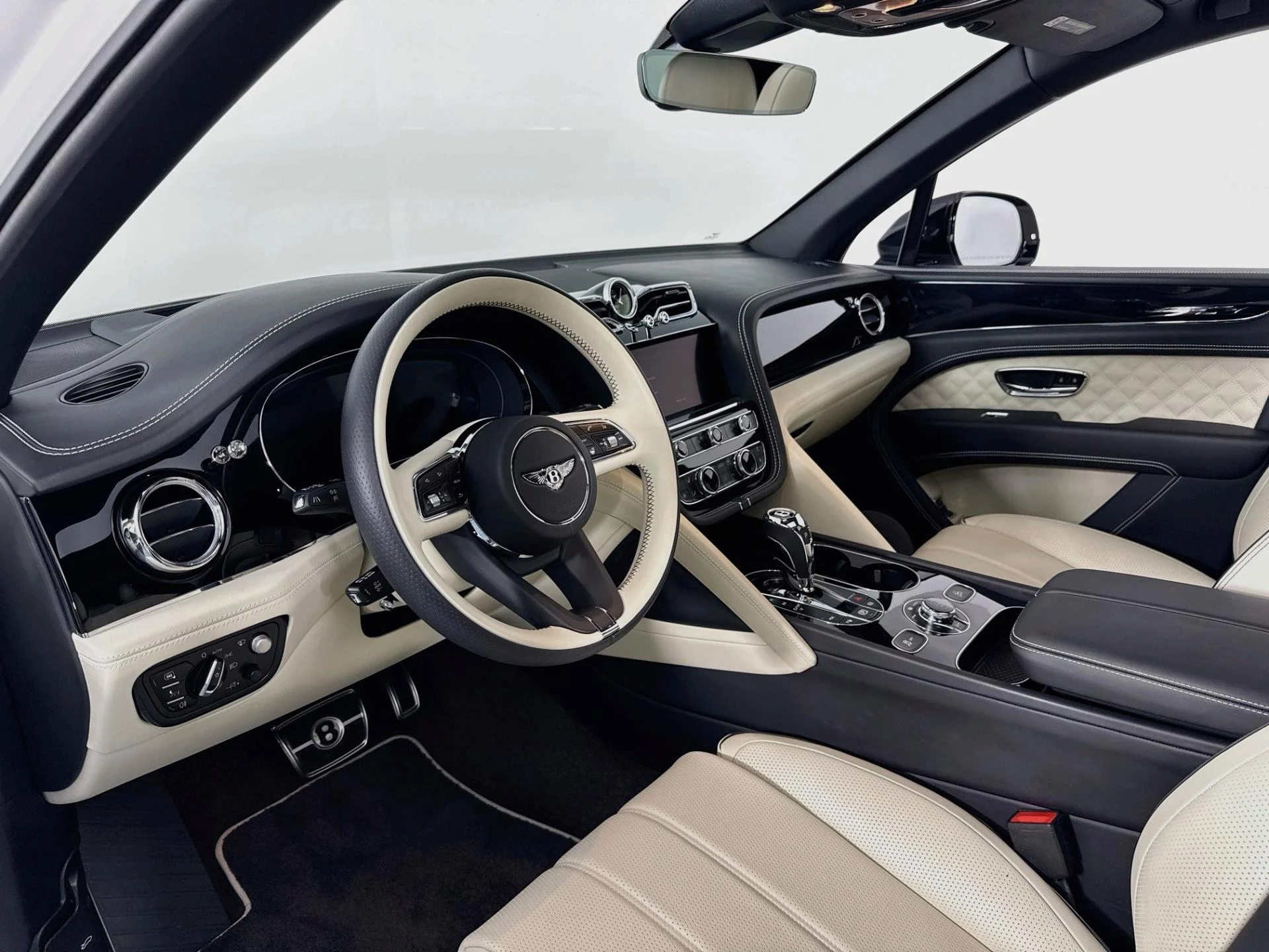 mph008_120915036_Used_2023_Bentley_Bentayga_S_V8_1791232594_8f847efad2