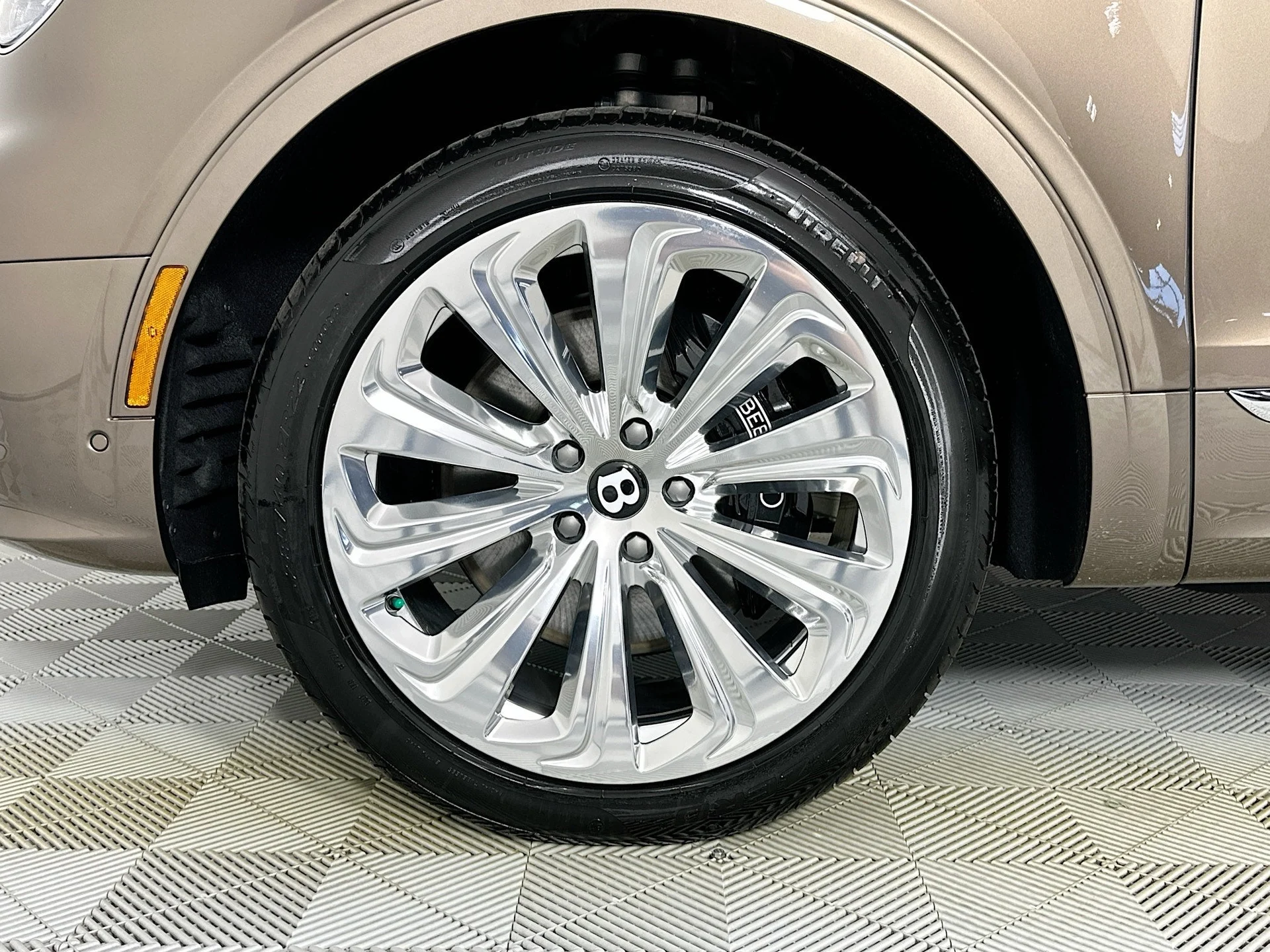 mph008_1210538270_9_e092dce068