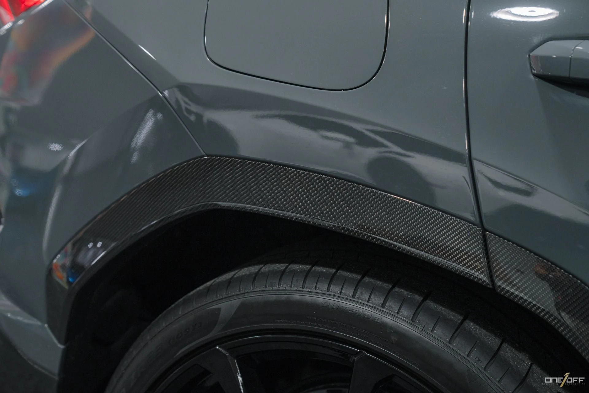 mph008_1210644802_Used_2022_Lamborghini_Urus_306_K_MSRP_ALL_Carbon_Grigio_Telesto_Paint_1752782699_7a500f5e91