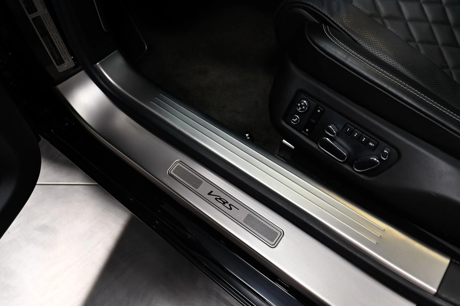 mph008_1225211044_Used_2017_Bentley_Flying_Spur_V8_S_1789414009_7f8121e03f