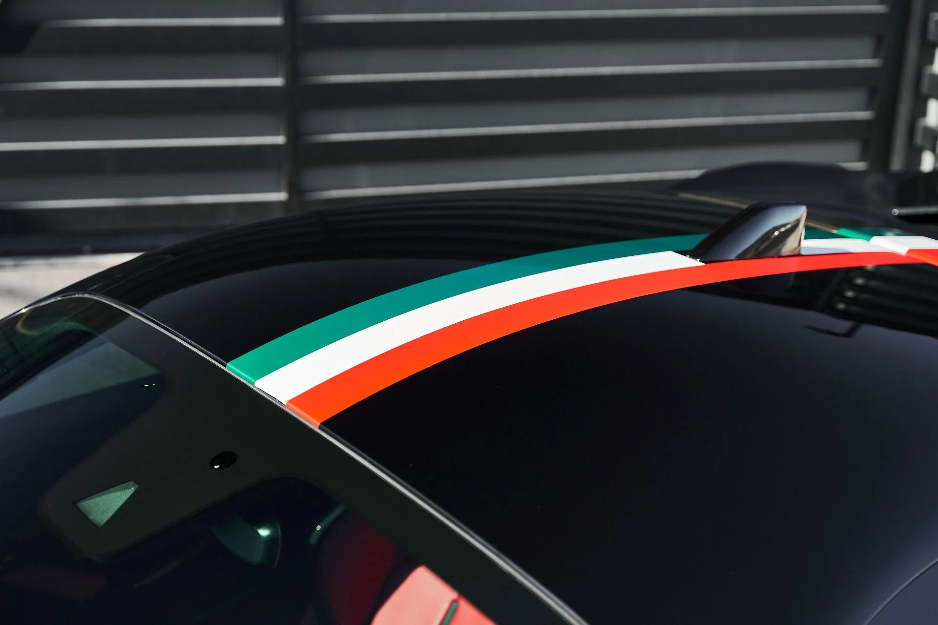 mph008_1240629544_Used_2023_Ferrari_SF_90_Stradale_Base_1772922912_5aeee251c6