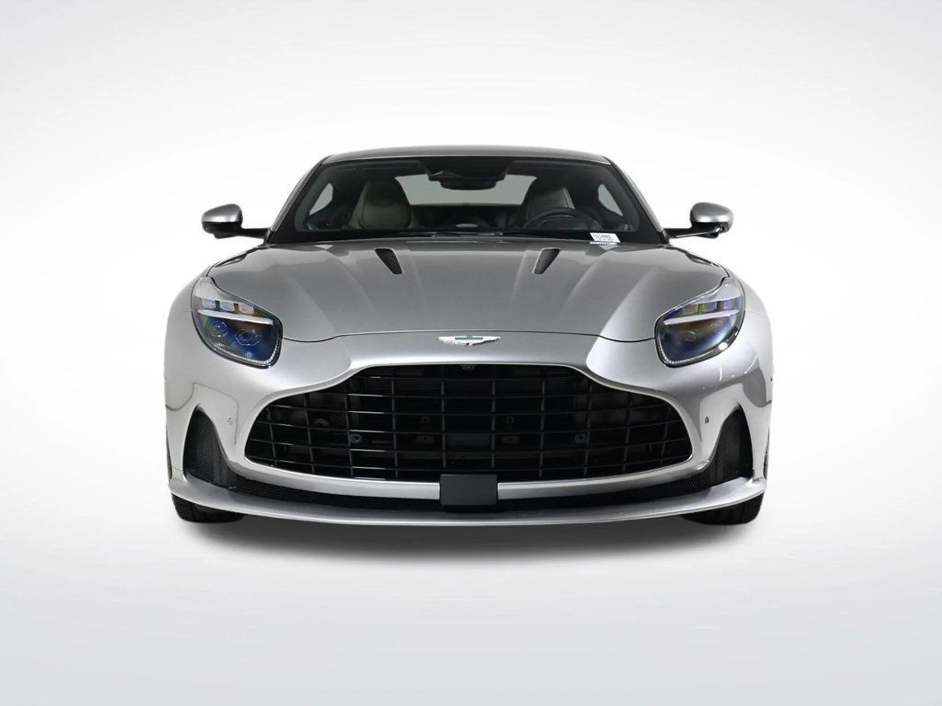 mph008_1247030835_new_2026_aston_martin_db12_11350_22941793_8_1024_058a02f743