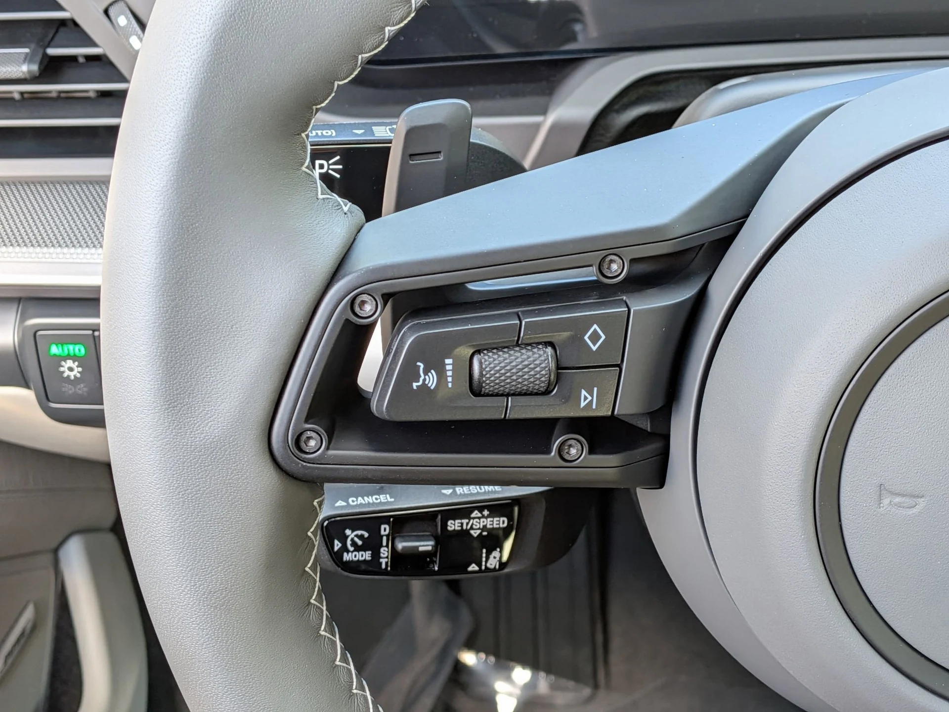 mph008_1249450553_1cf79da176e206f28984d5055b124490x_4707f399c1