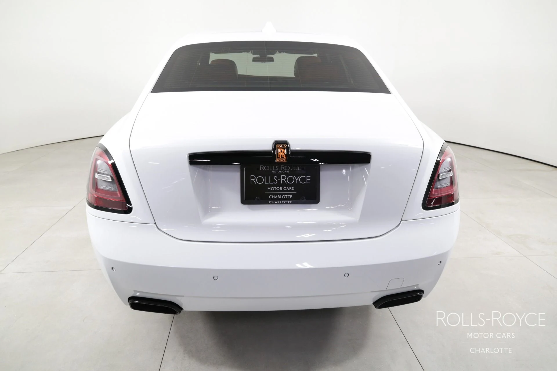 mph008_1260965327_Used_2021_Rolls_Royce_Ghost_1738596251_86120ad035