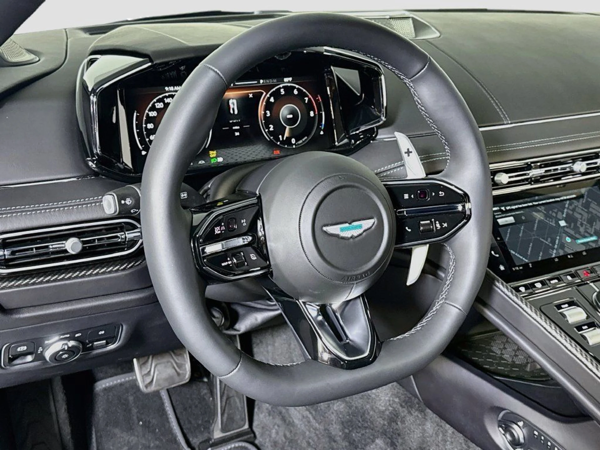 mph008_1264147126_new_2026_aston_martin_db12_scoupe_11350_23086694_10_1024_6b35f1d1da