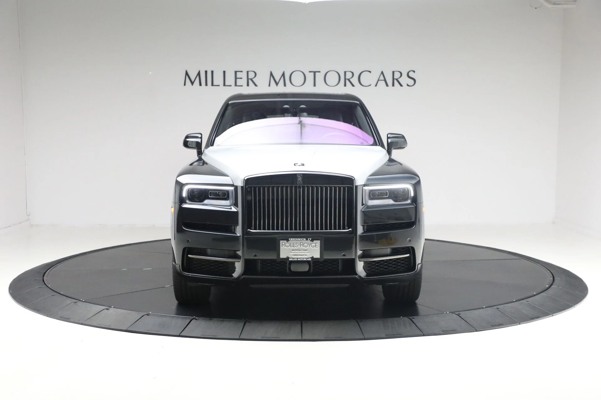 mph008_1273149887_Used_2024_Rolls_Royce_Black_Badge_Cullinan_b19f56b4c9