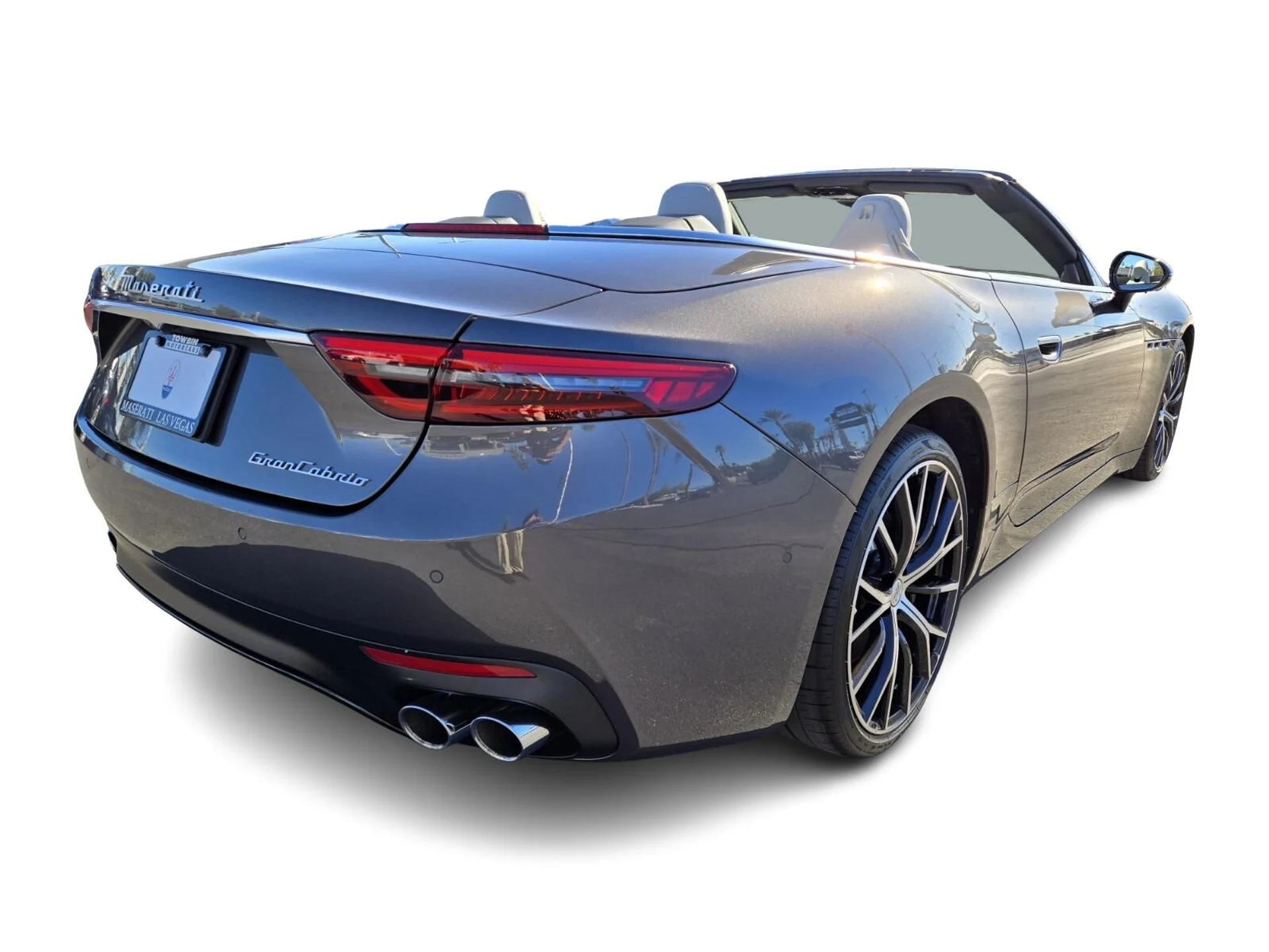 mph008_12978477_New_2026_Maserati_Gran_Cabrio_1768890008_a5459d367d