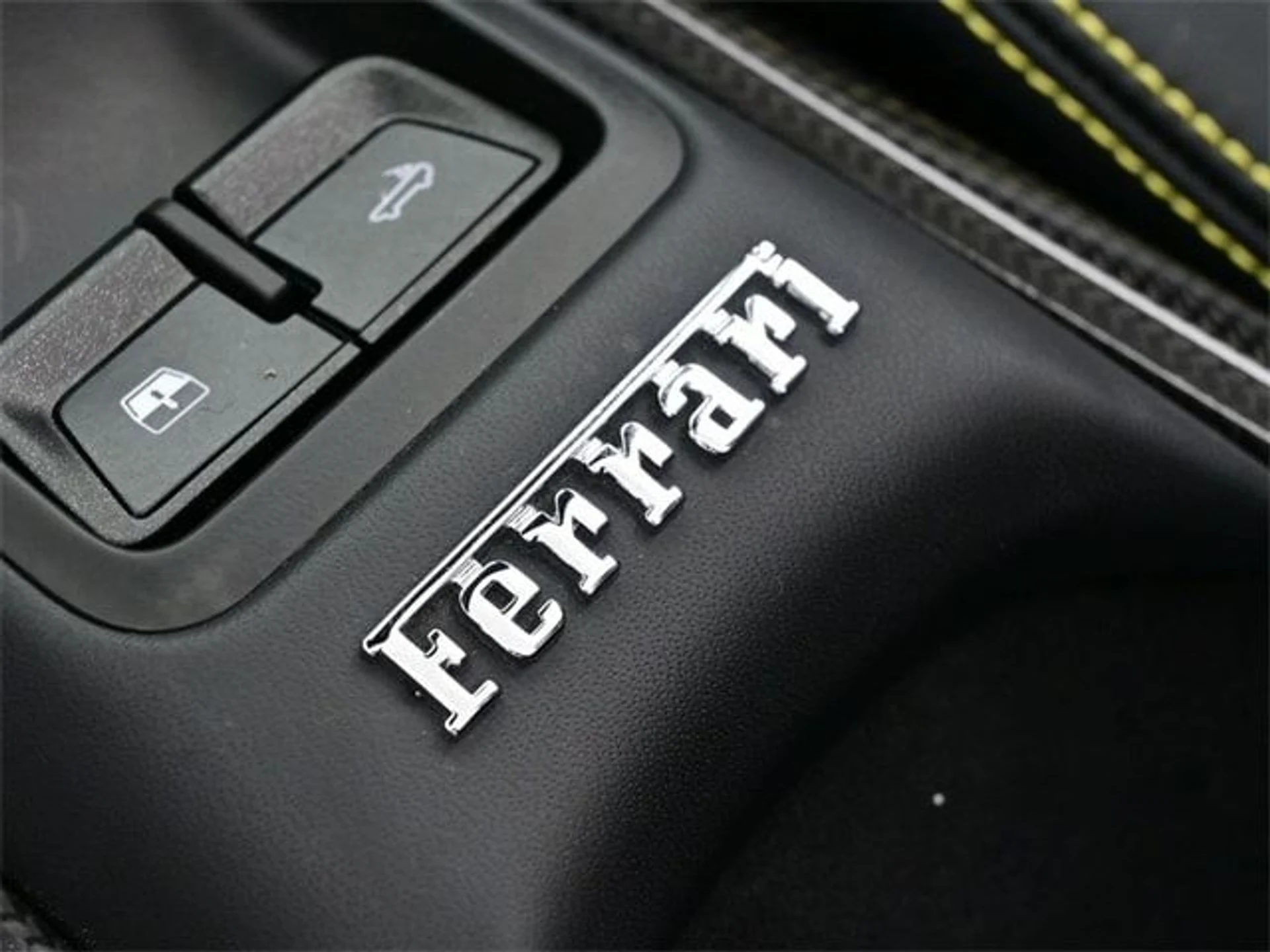 mph008_13002516_e56b70f9ecf1d7c15517a9f7105e0418x_213a7c8a19