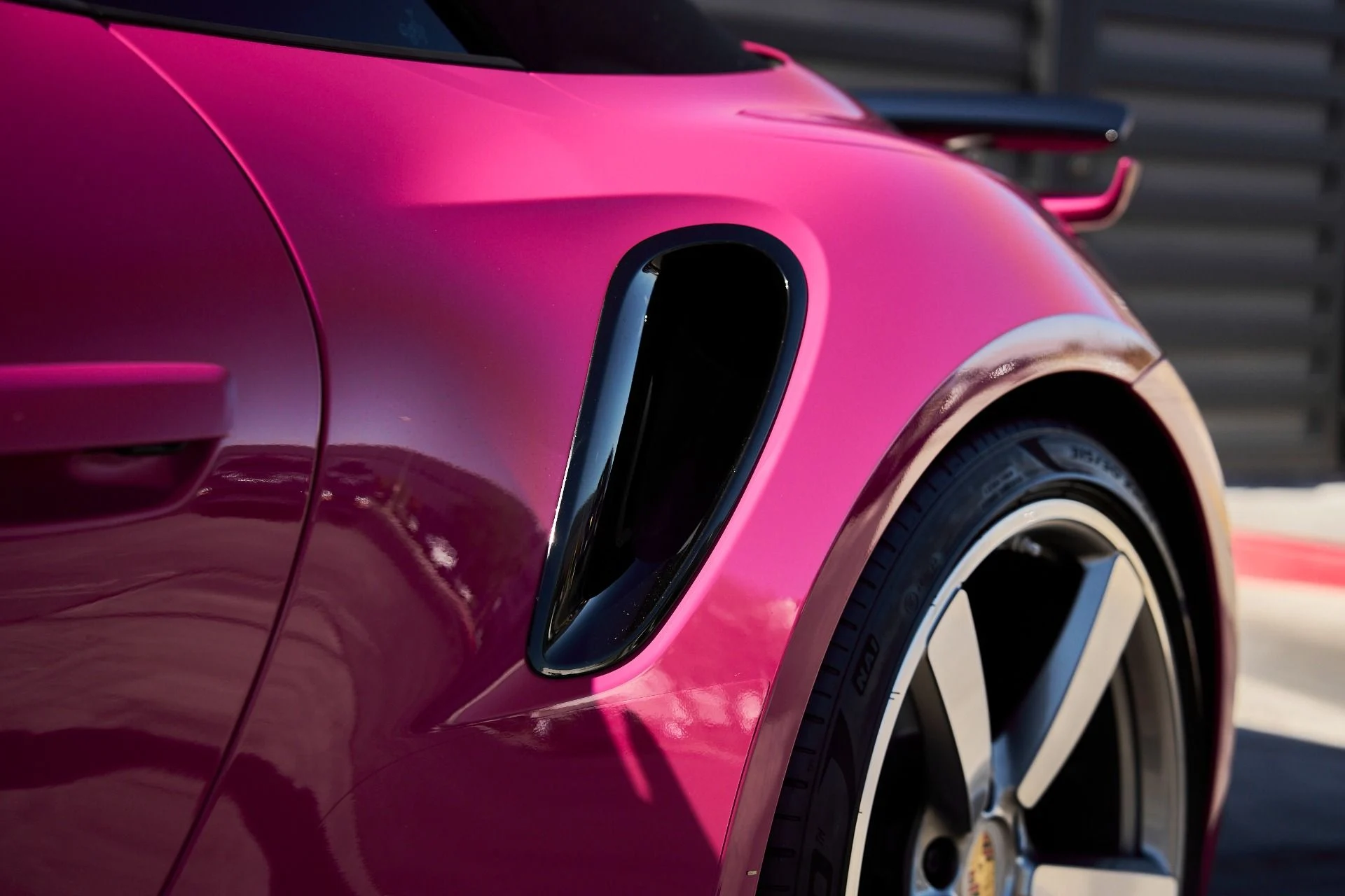 mph008_1302938030_Used_2023_Porsche_911_Turbo_1762568110_6ff1dad497