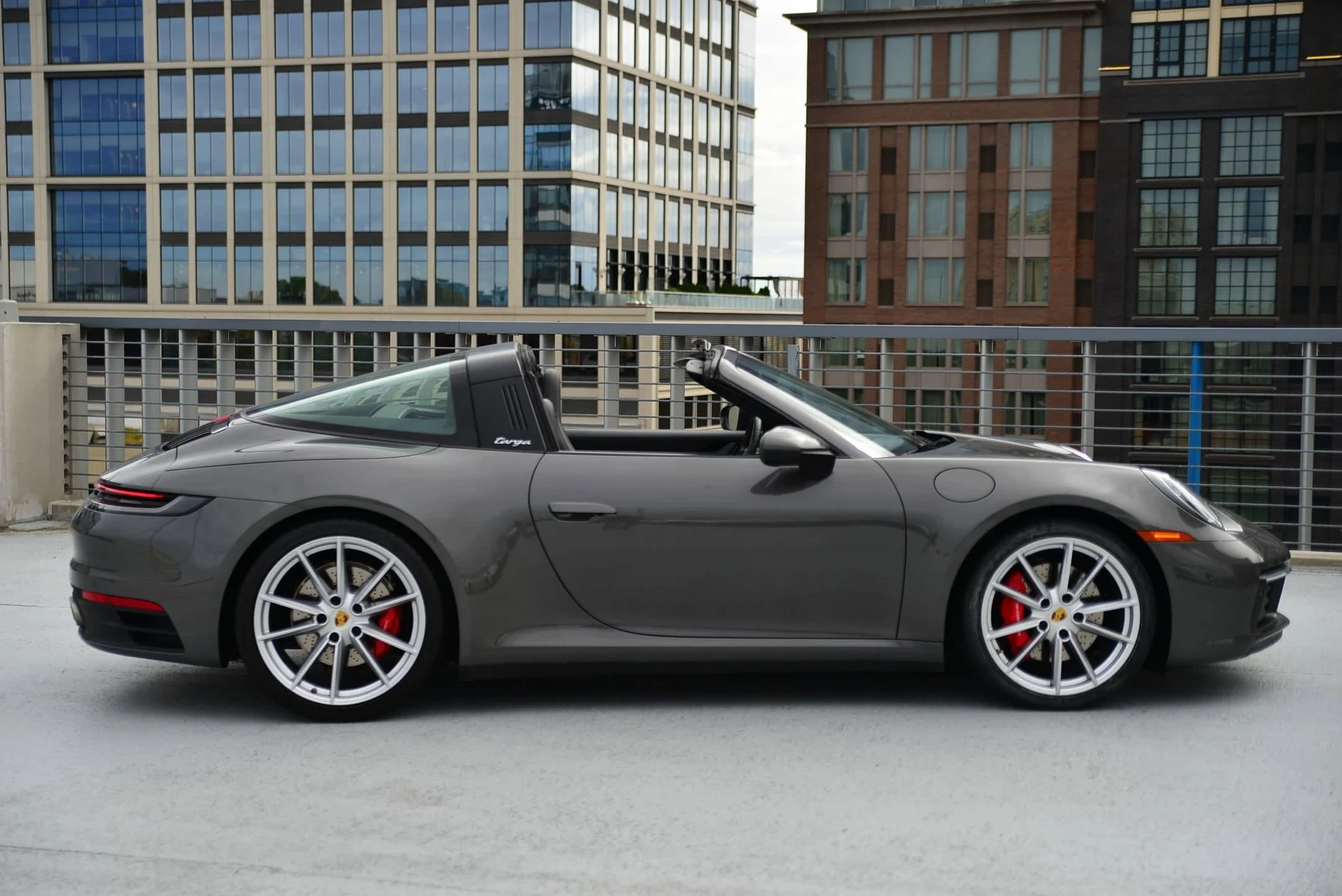 mph008_1311841771_765a5cb07e12f8c7a1d517ab287d2a34x_4758e1af55