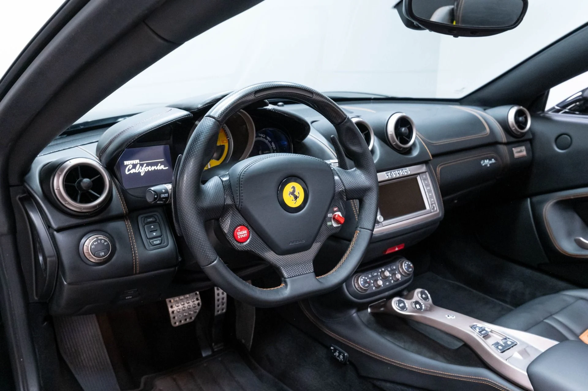 mph008_1317819280_Used_2013_Ferrari_458_Spider_Base_1787598451_f724b77a39
