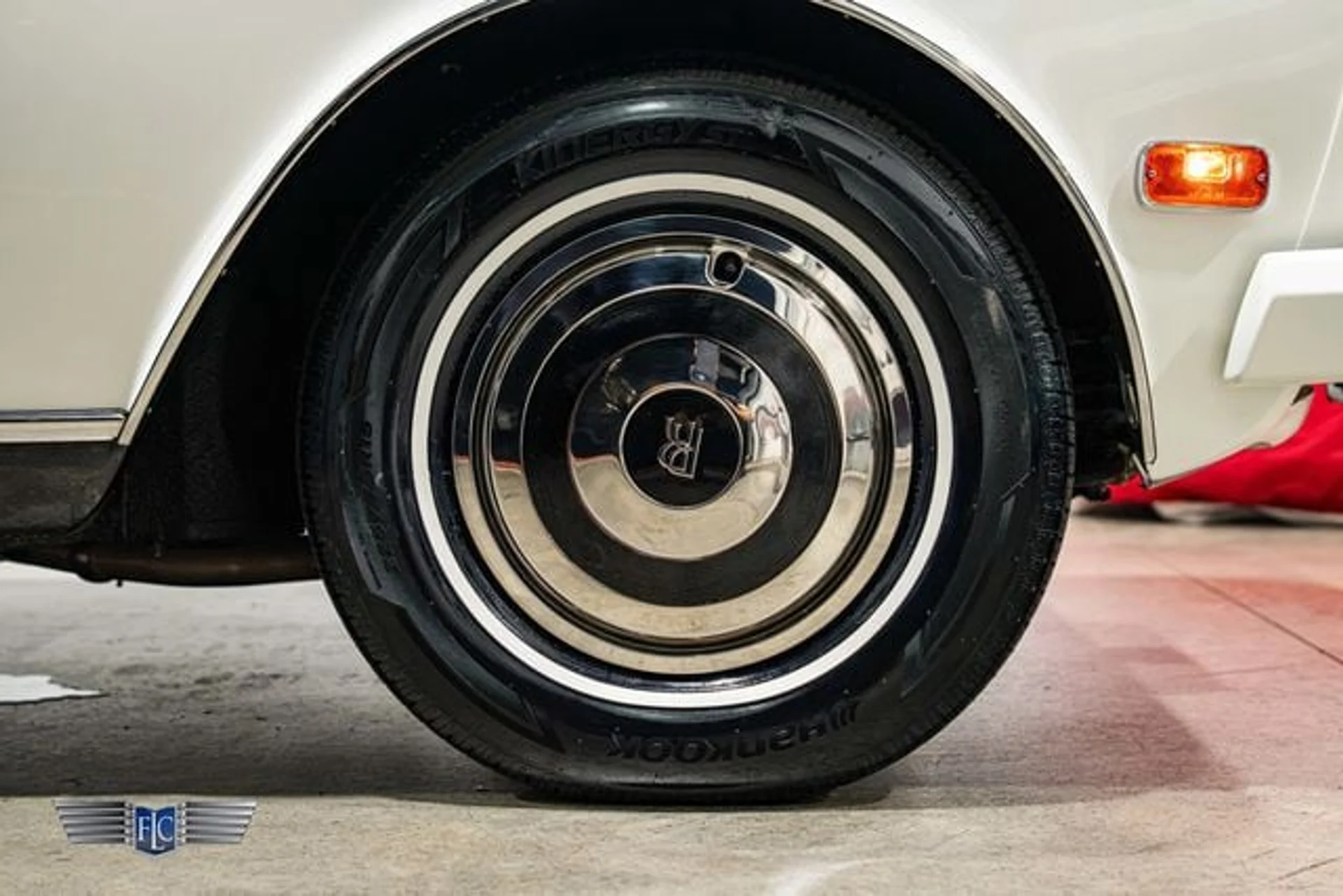 mph008_1319971163_used_1988_rolls_royce_corniche_cv_9689_23071252_13_640_e640be328b