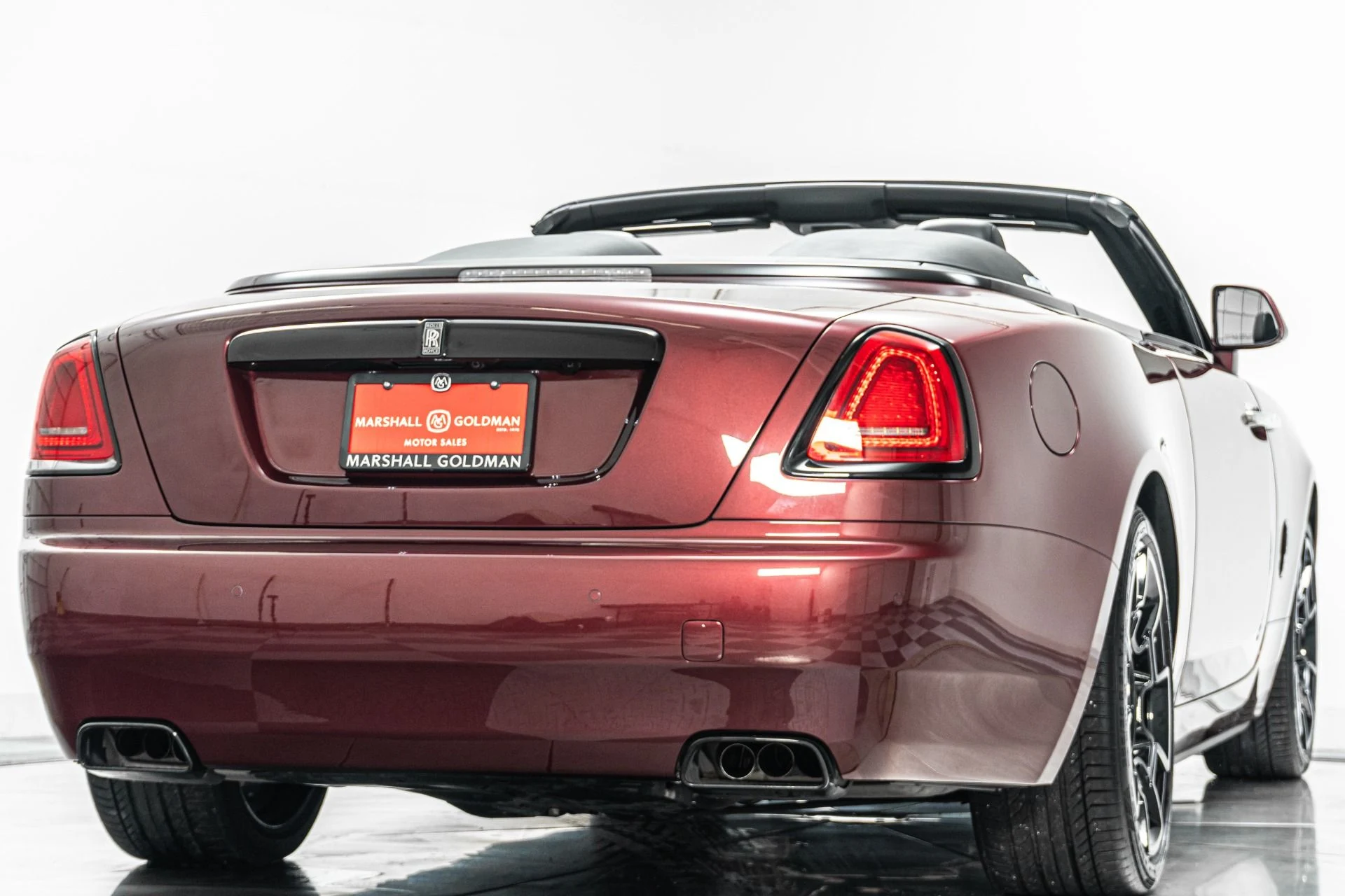 mph008_132391079_Used_2019_Rolls_Royce_Dawn_Black_Badge_1773693933_dec933017a