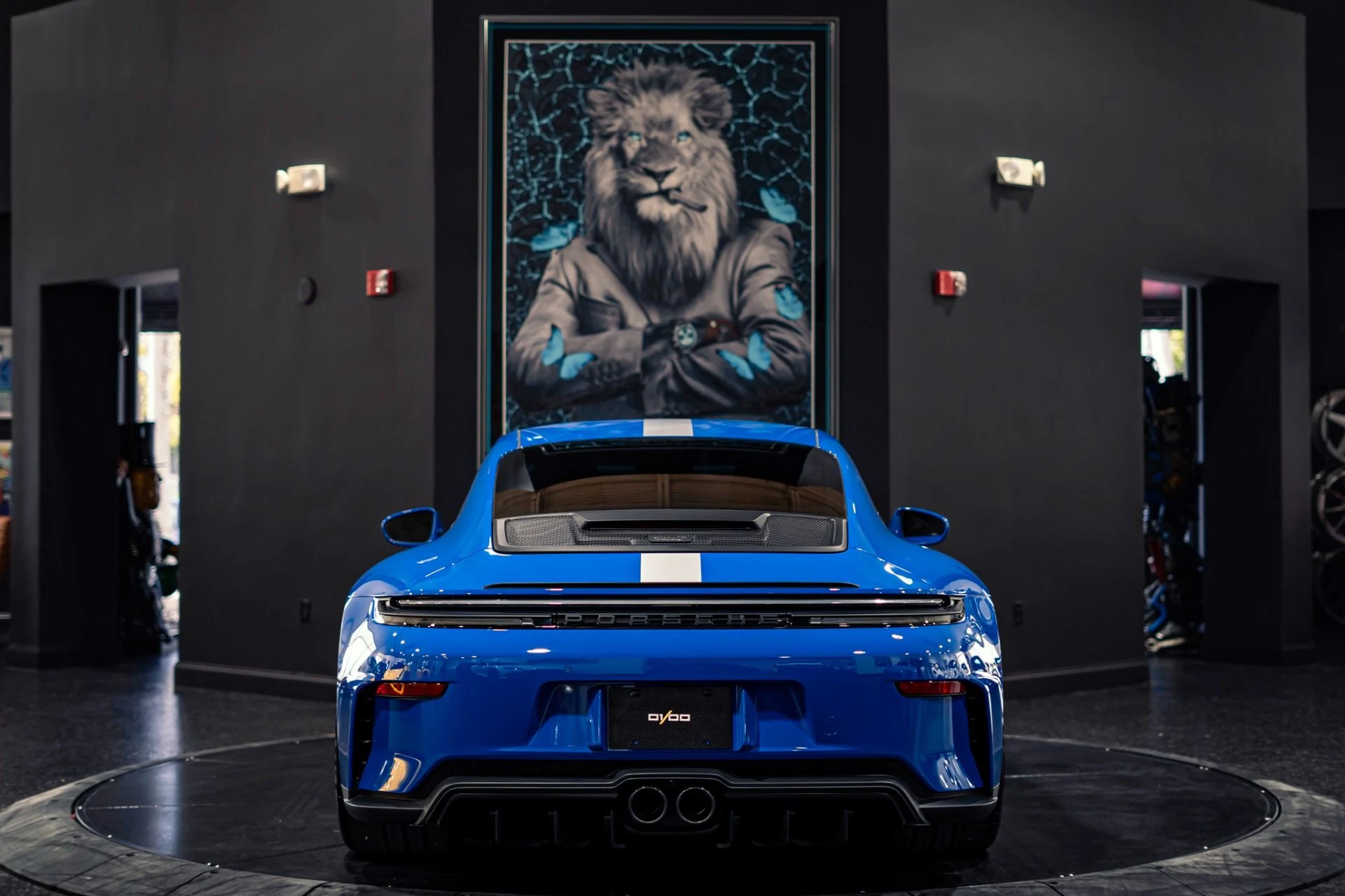 mph008_1331442173_Used_2026_Porsche_911_GT_3_Touring_Lugano_Blue_Lightweight_Package_1777381470_6d022d3a52