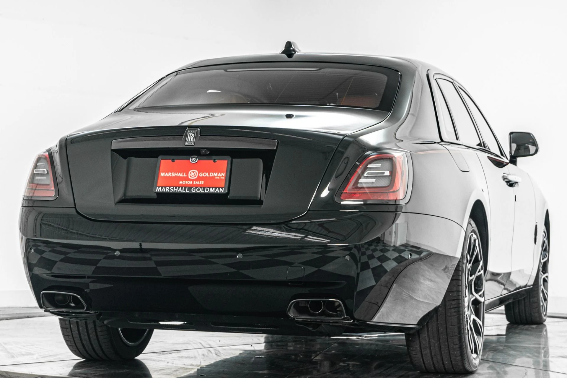 mph008_1335171877_Used_2023_Rolls_Royce_Ghost_Black_Badge_505_K_MSRP_1787167210_b2853b7748