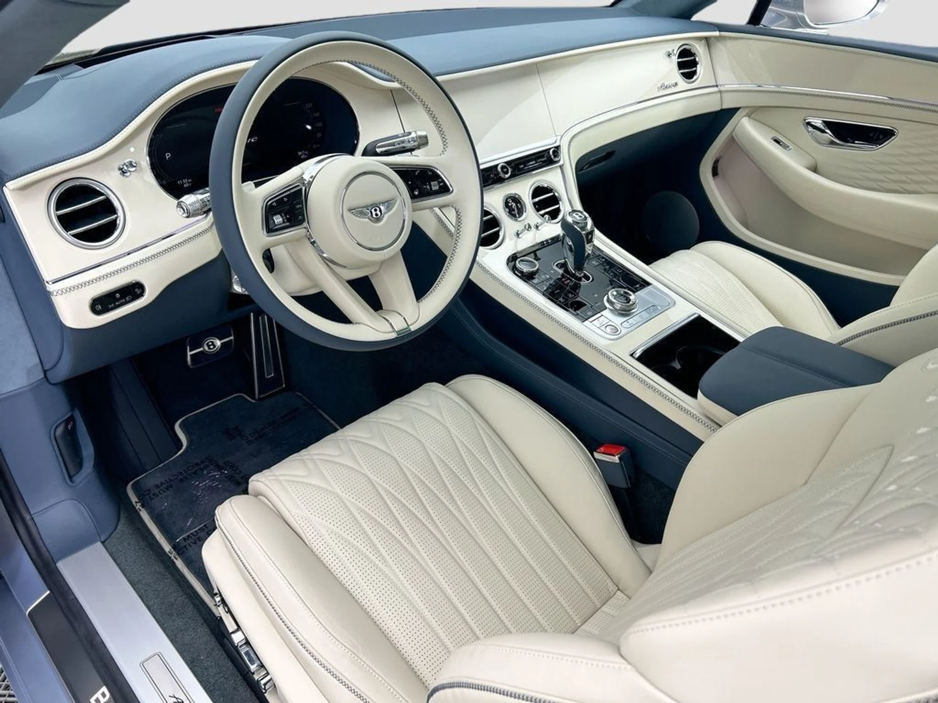 mph008_1336734091_new_2026_bentley_continental_gt_azure_8119_22995389_9_1024_fe125c27be