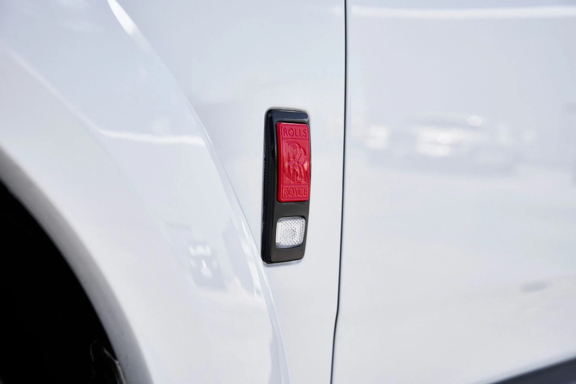 mph008_1339510691_Used_2021_Rolls_Royce_Cullinan_1753389372_7b3b52c0e6