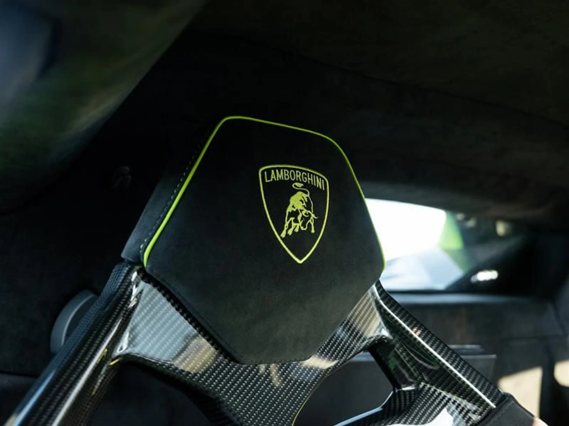 mph008_1346429072_luurghr2_ae2dd33aae