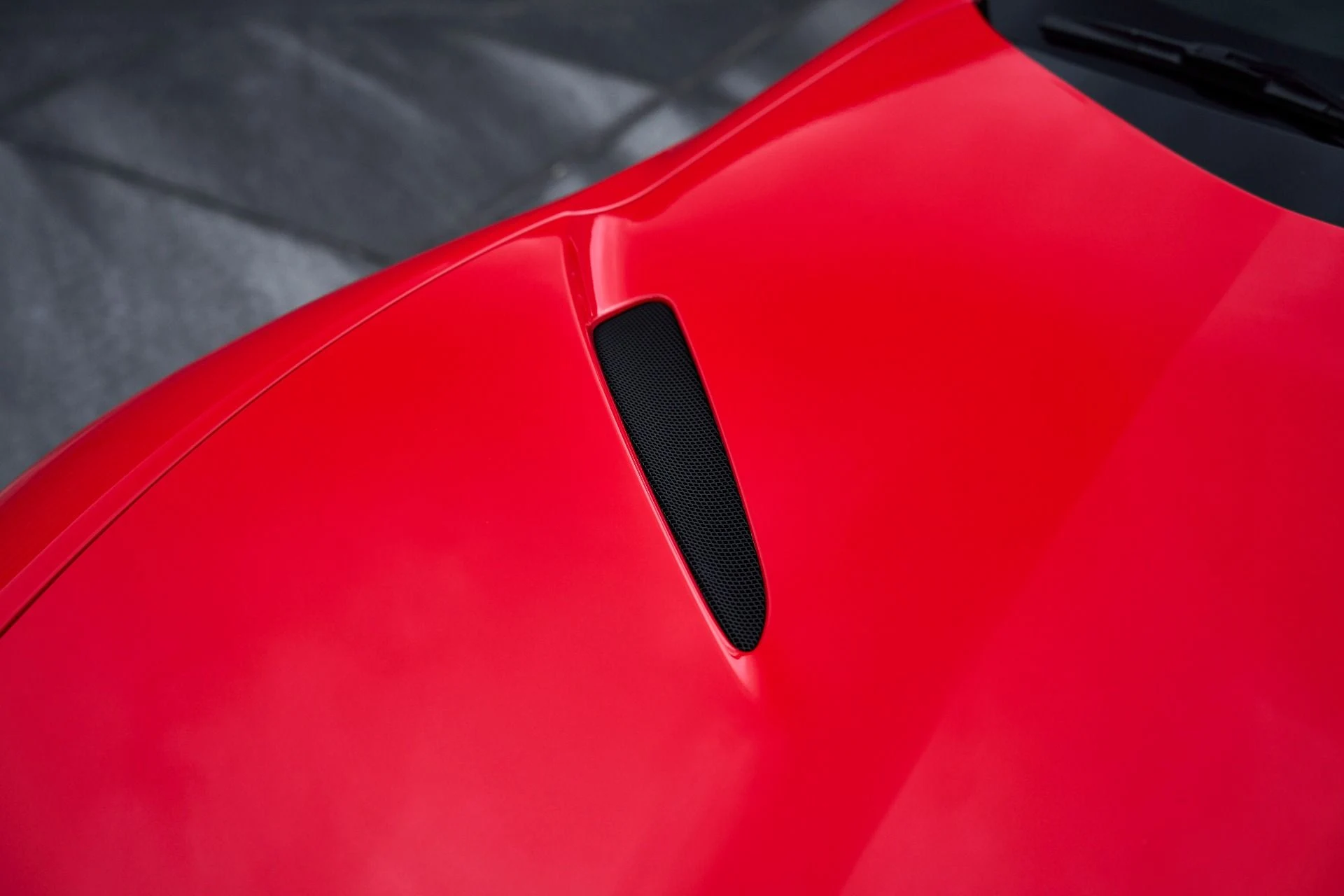 mph008_1354464140_Used_2021_Ferrari_812_GTS_Base_1760544599_ad2858144b