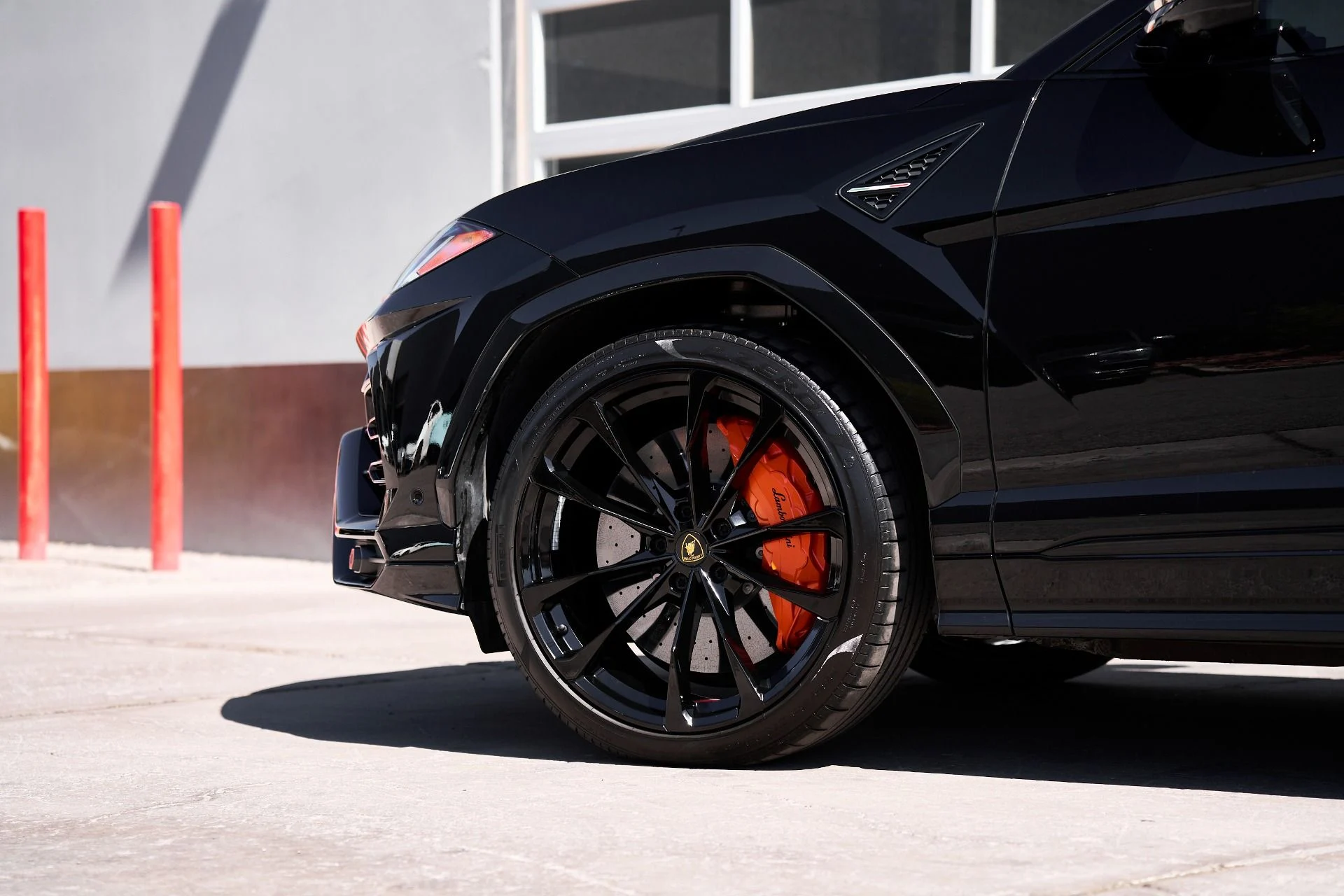 mph008_1355058476_Used_2022_Lamborghini_Urus_1753311555_c38d056189