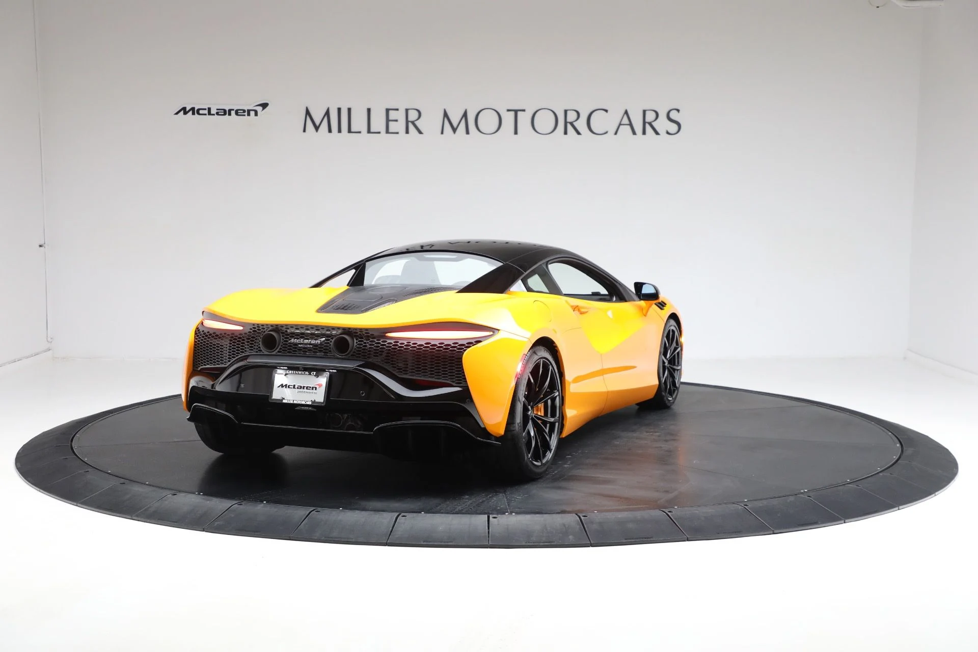 mph008_1366219470_Used_2024_Mc_Laren_Artura_Performance_becb937474