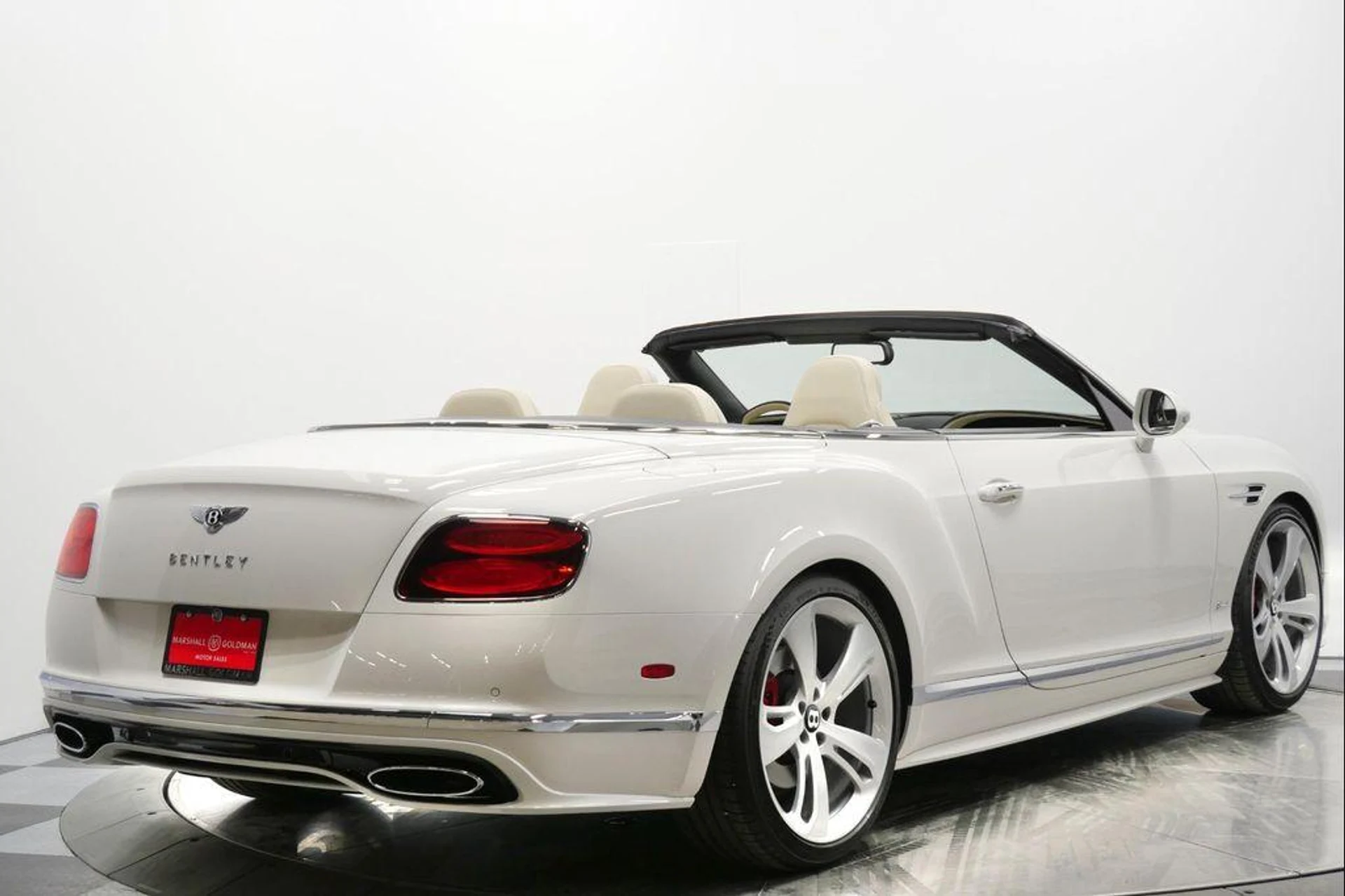 mph008_1366474293_AG_476_Gck_Q_Hs_v_T1l_DR_Ty_Ri7wet_Q_1c76aafc60