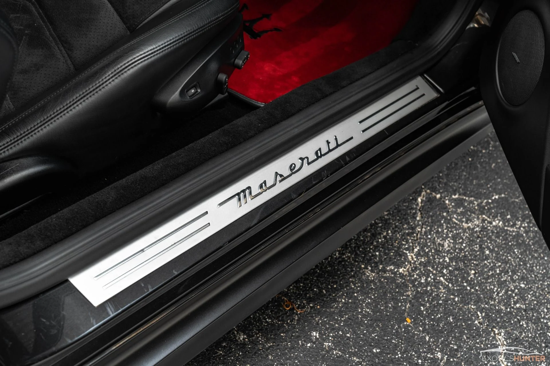 mph008_1378867230_Used_2015_Maserati_Gran_Turismo_MC_Full_Stealth_PPF_1754320259_e696be6fe1