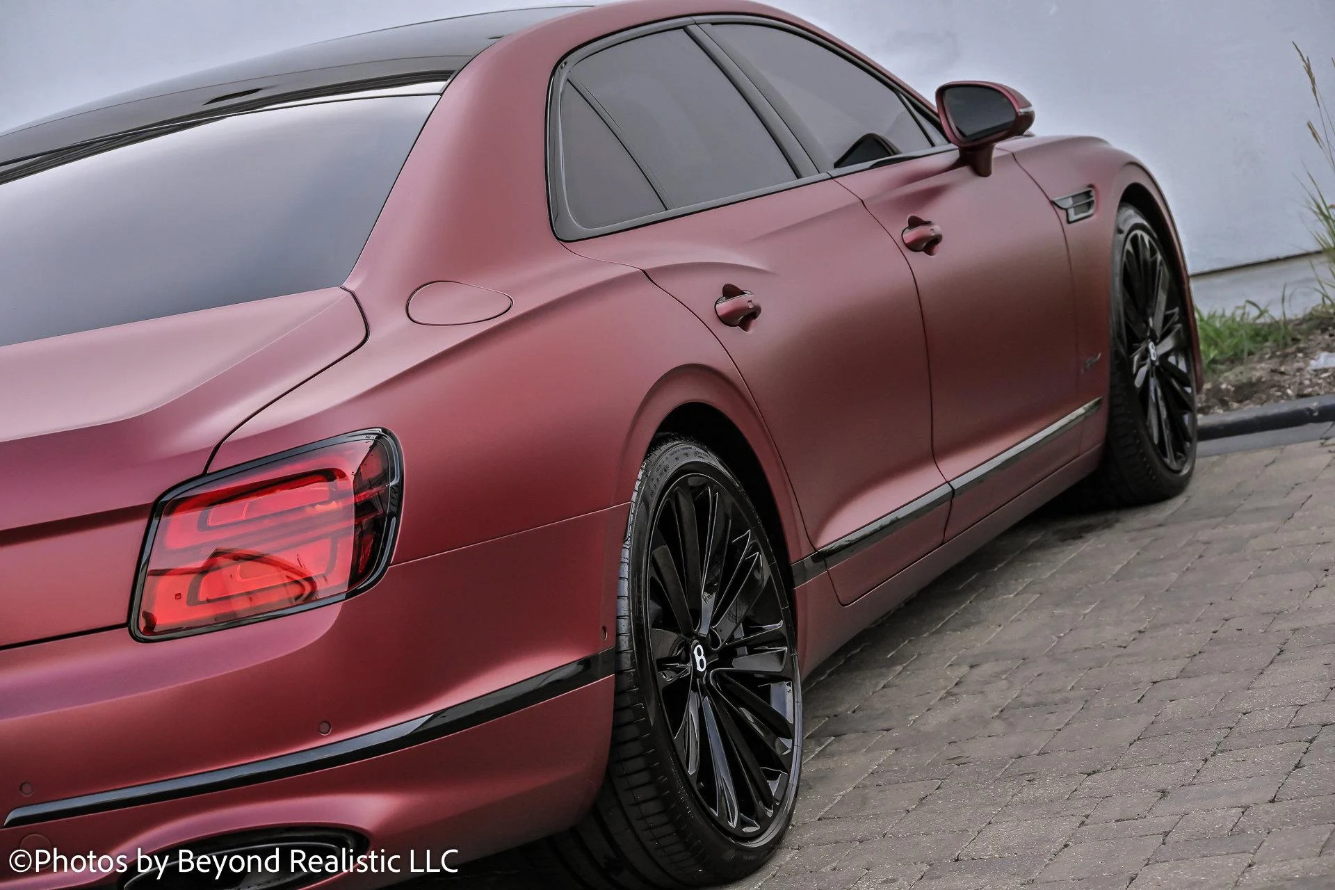 mph008_1382950773_Used_2024_Bentley_Flying_Spur_Speed_1755331510_7896a7323d