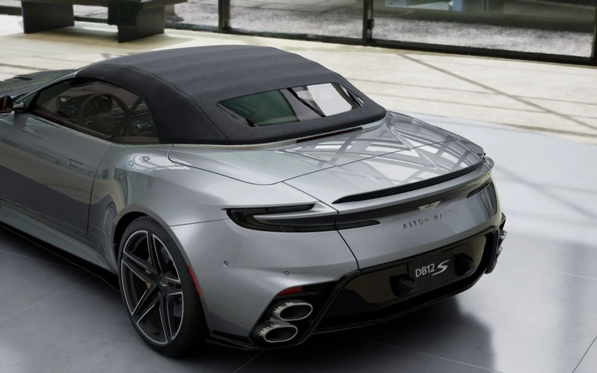 mph008_1389674721_New_2027_Aston_Martin_DB_12_S_Volante_In_Transit_3c49966119
